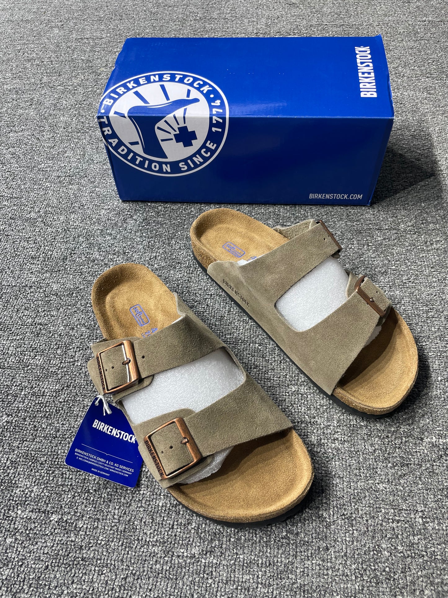 Birkenstock Arizona Suede Taupe