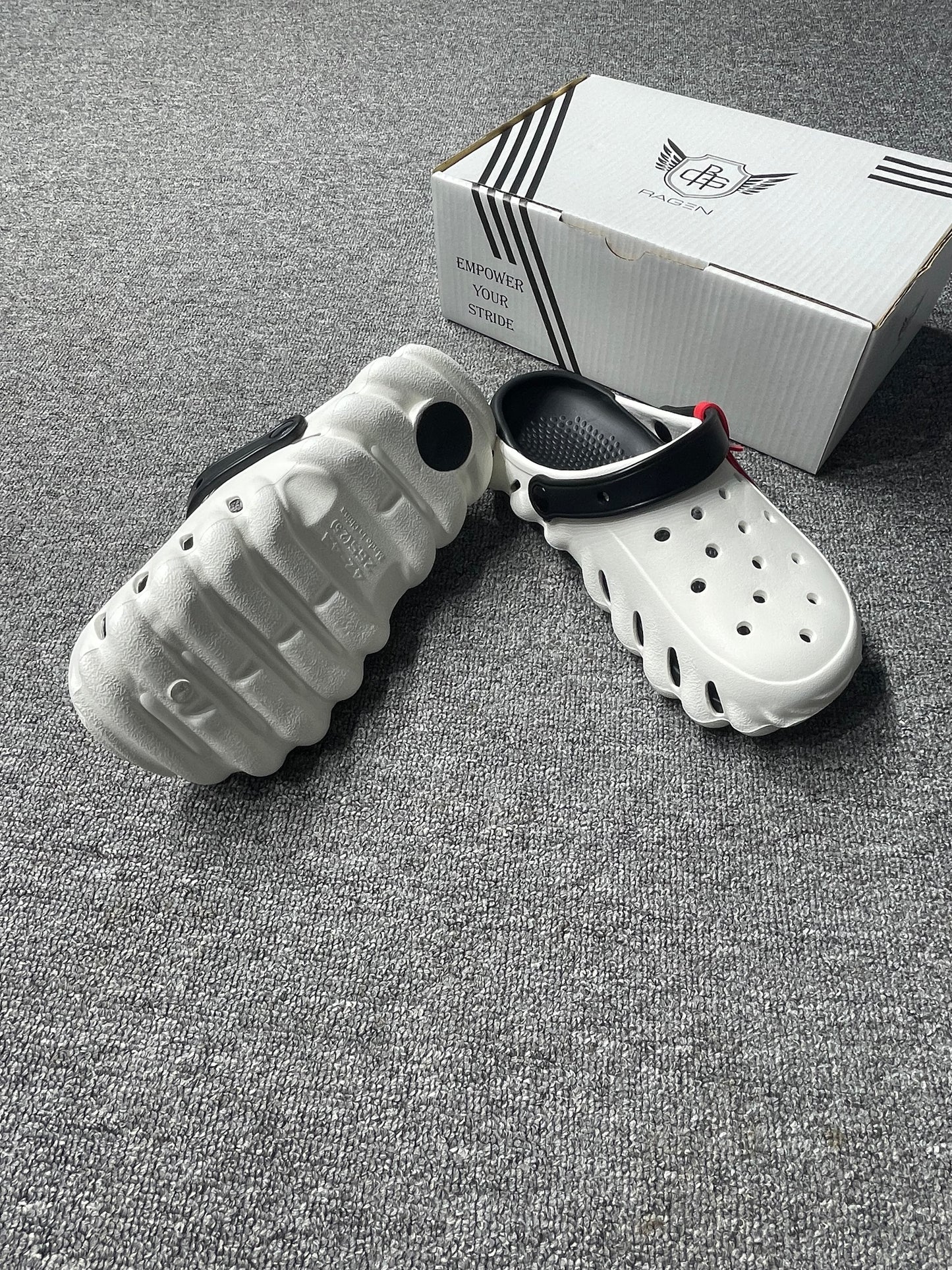 Clogs white