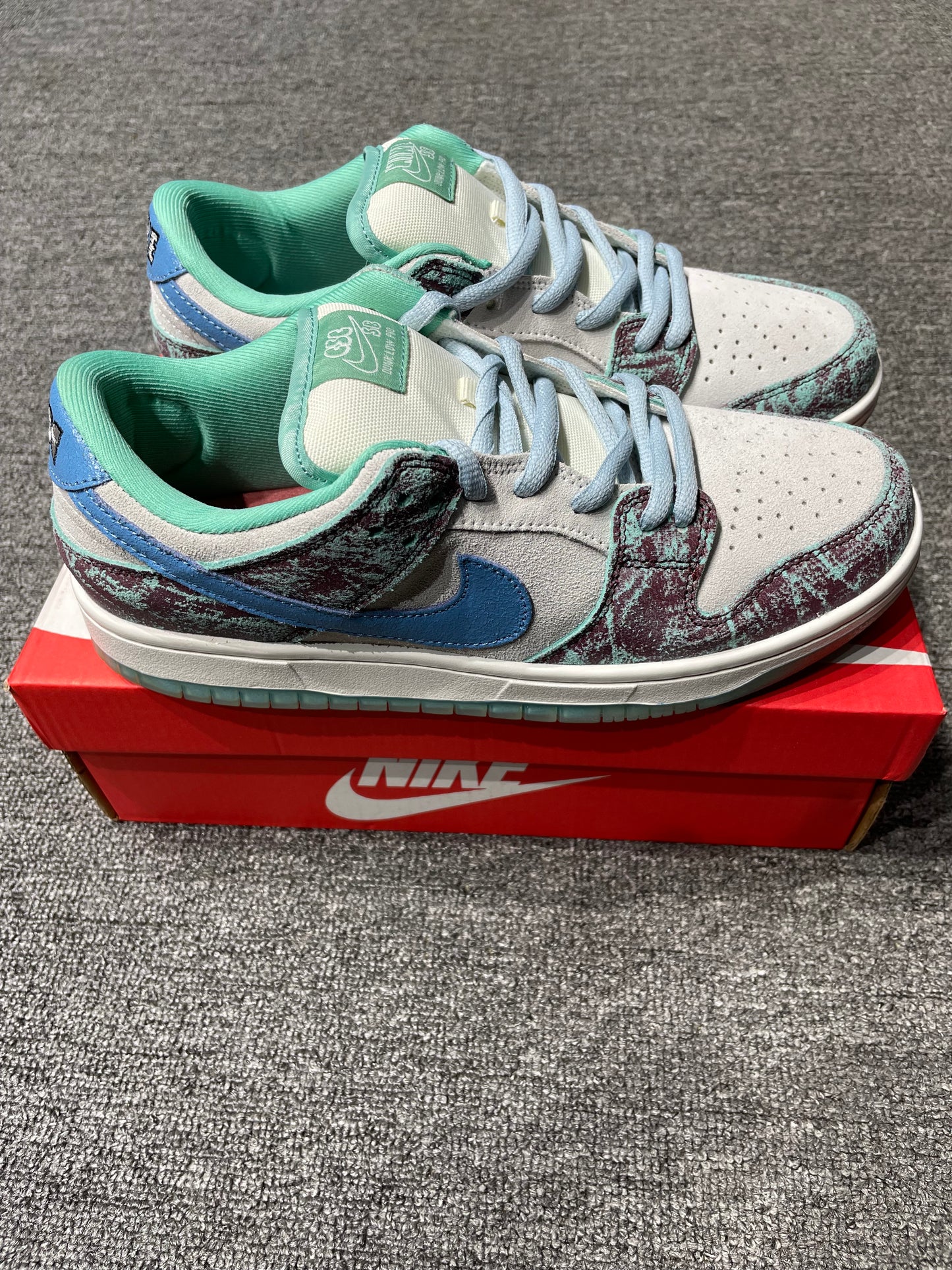SB Dunk Crenshaw Skate Club