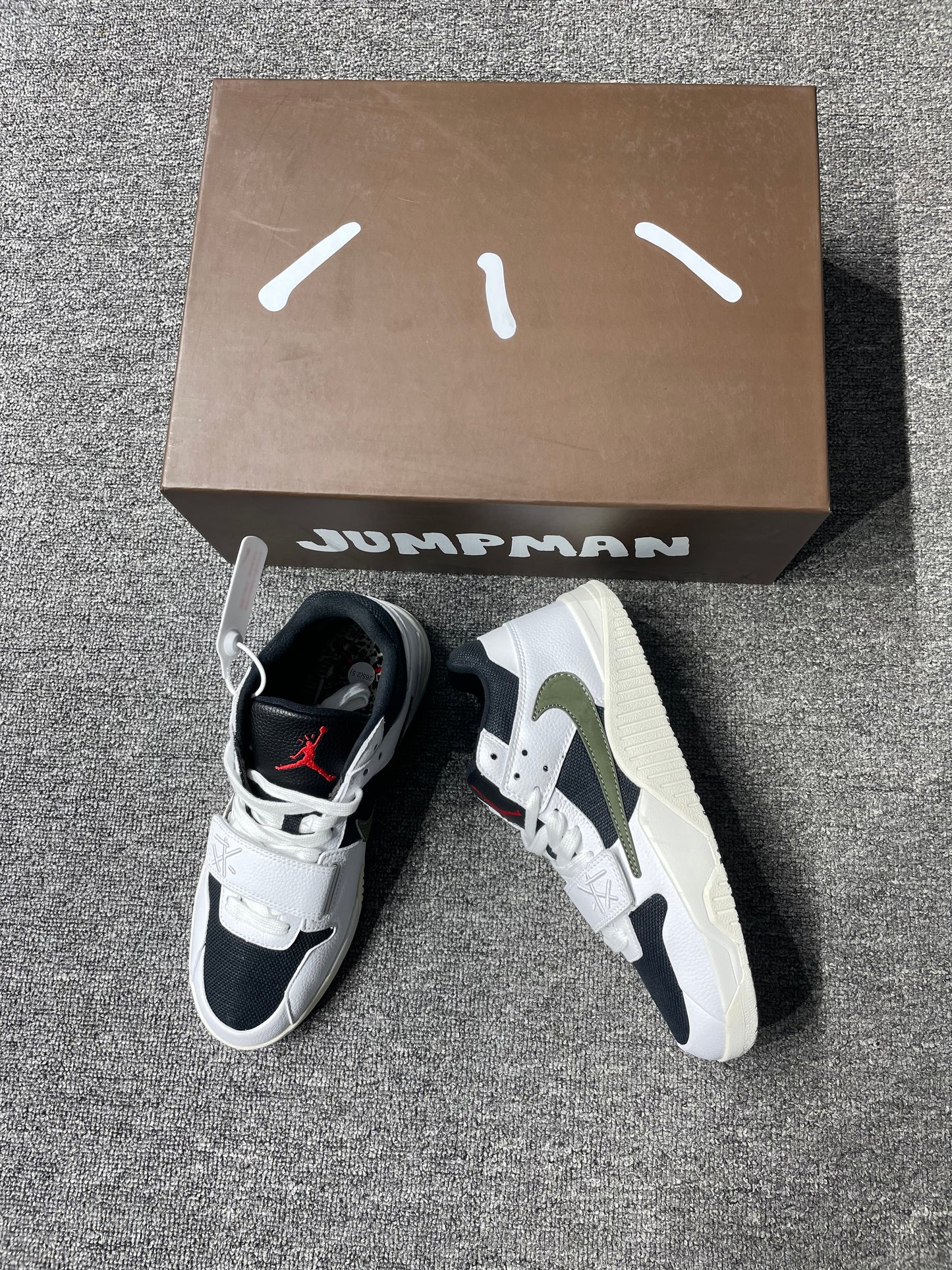 Jumpman Jack Sail Travis Scott Olive