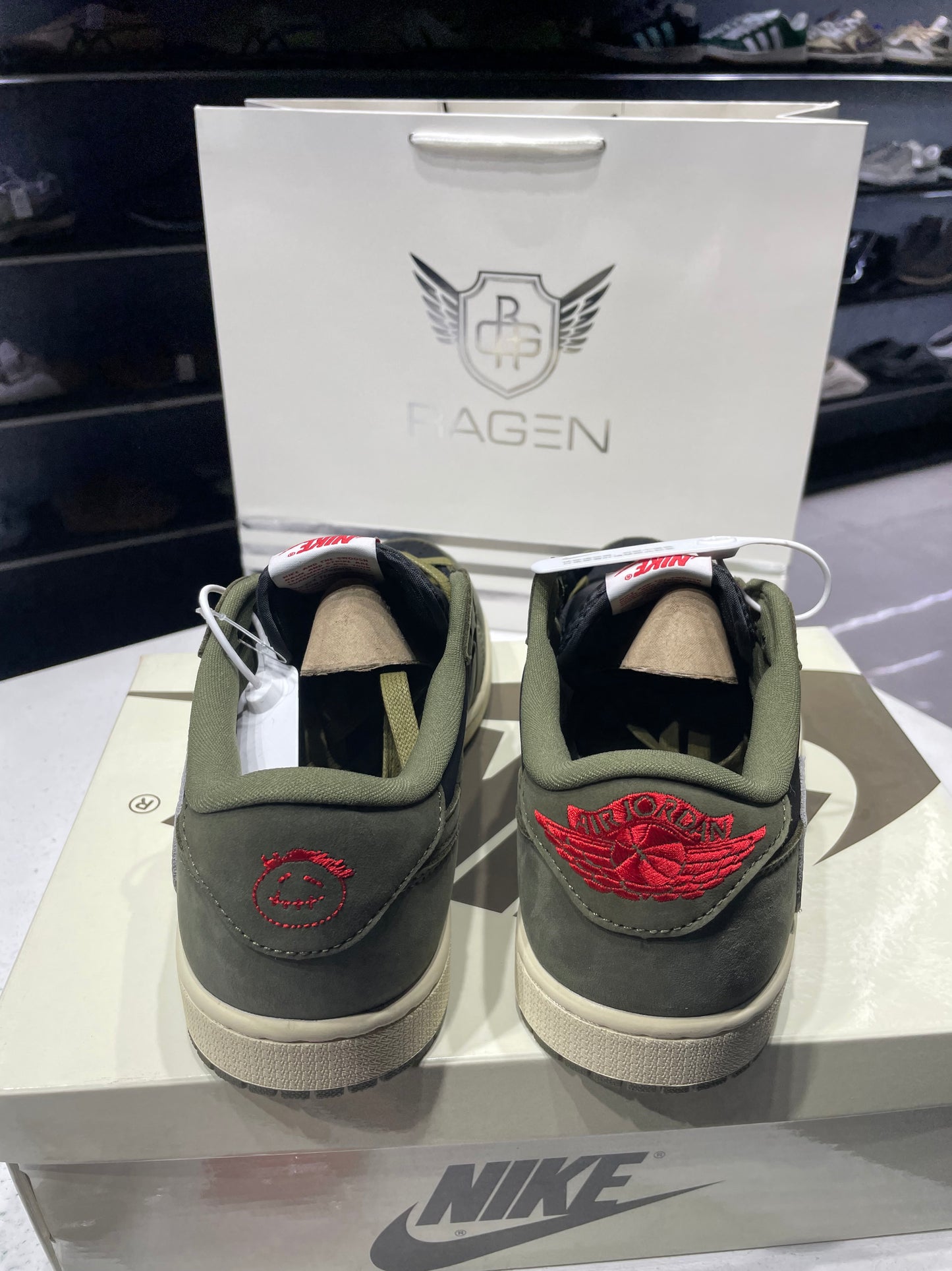 AJ 1 Low Travis Scott Black Olive