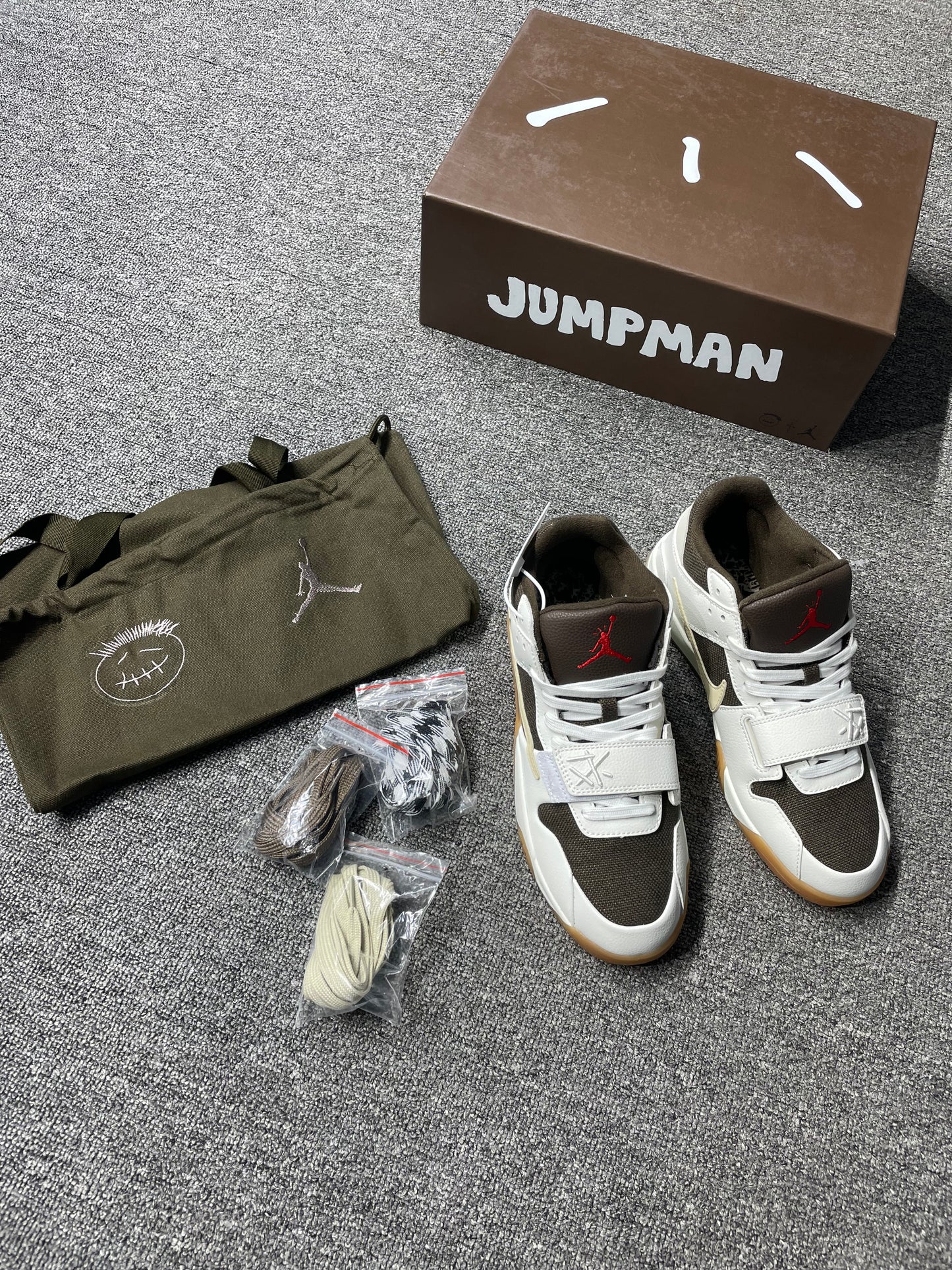 Jumpman Jack Travis Scott Sail