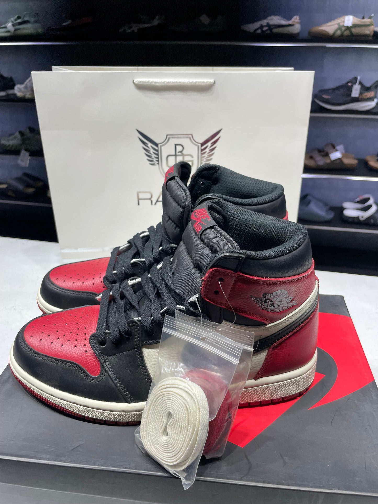 Air Jordan 1 High Bred Toe