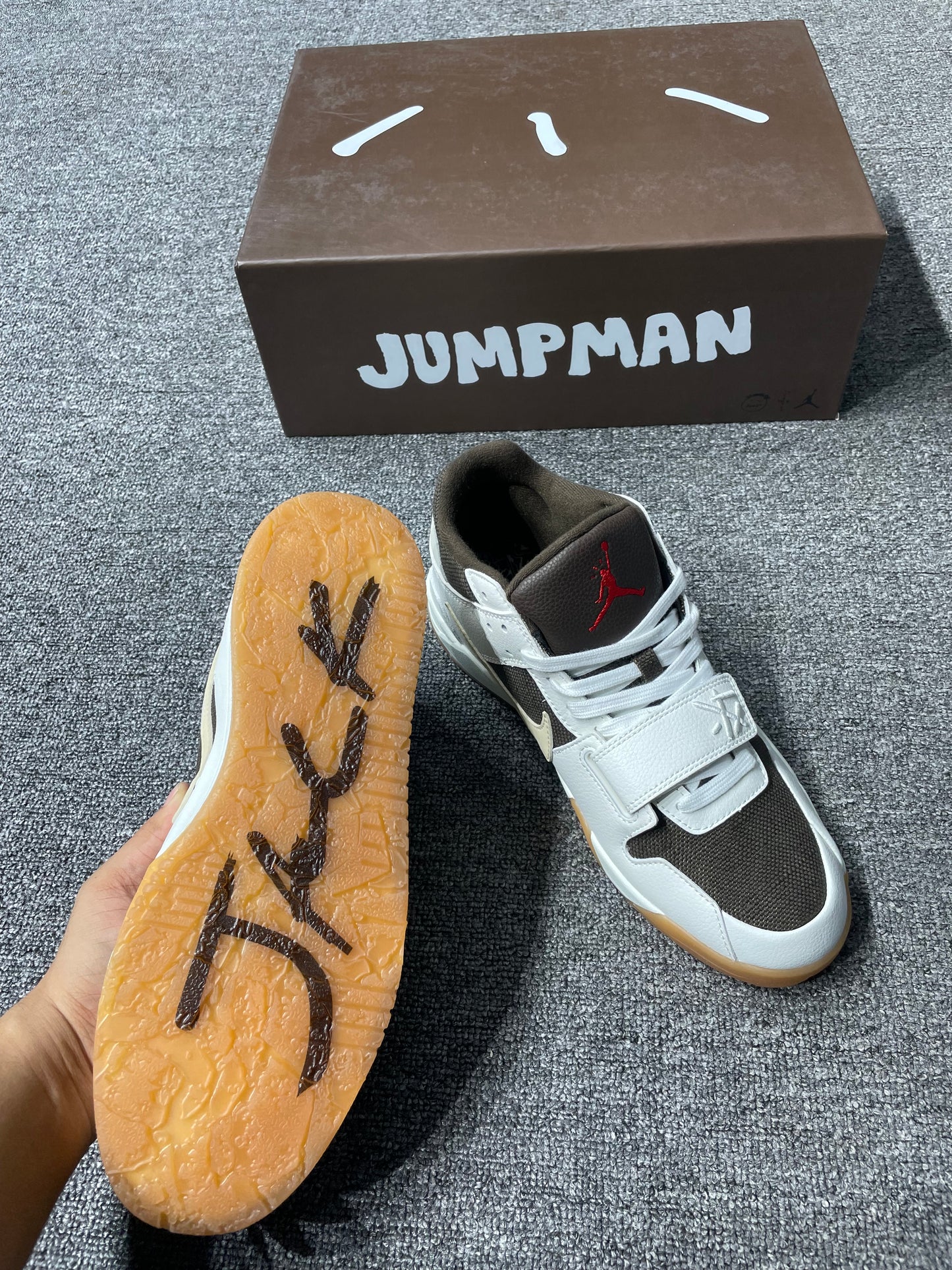 Jumpman Jack Travis Scott Sail