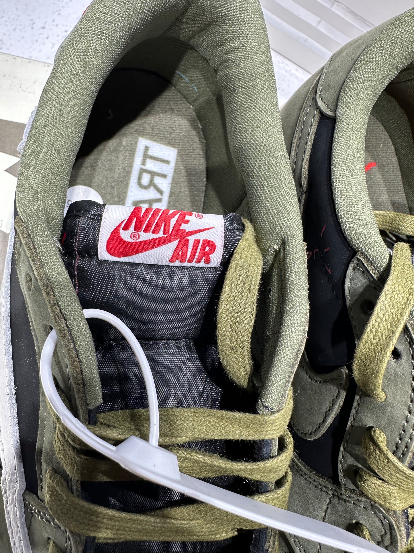 AJ 1 Low Travis Scott Black Olive