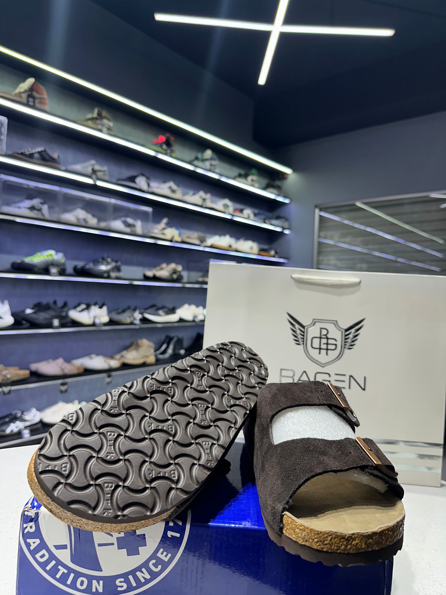 Arizona Soft Footbed Mocha