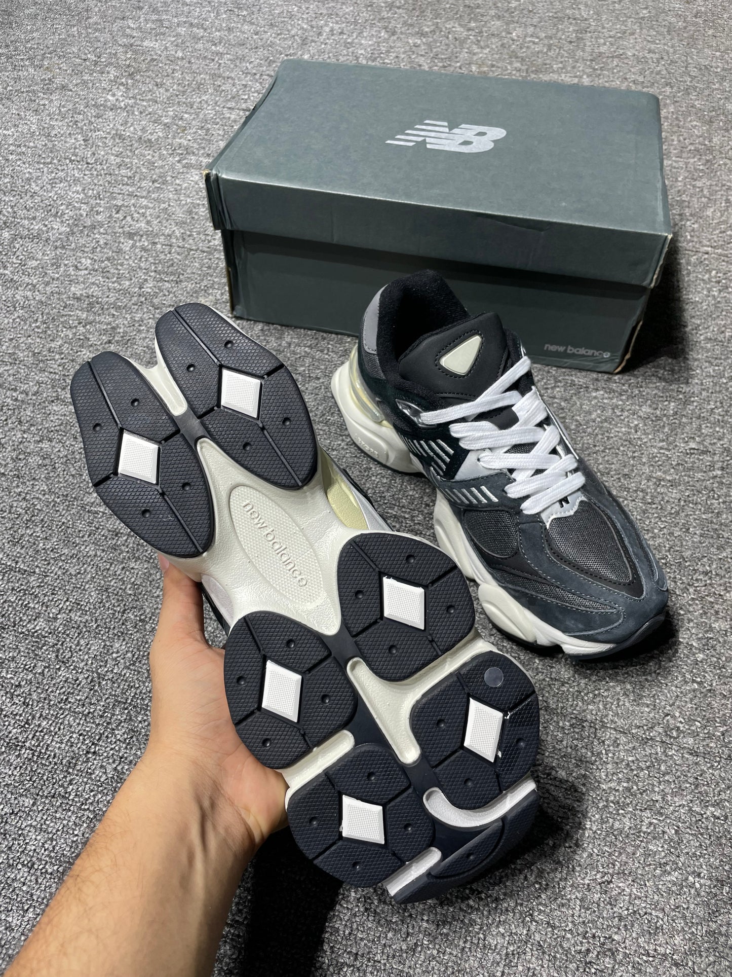 New Balance 9060 Charcoal