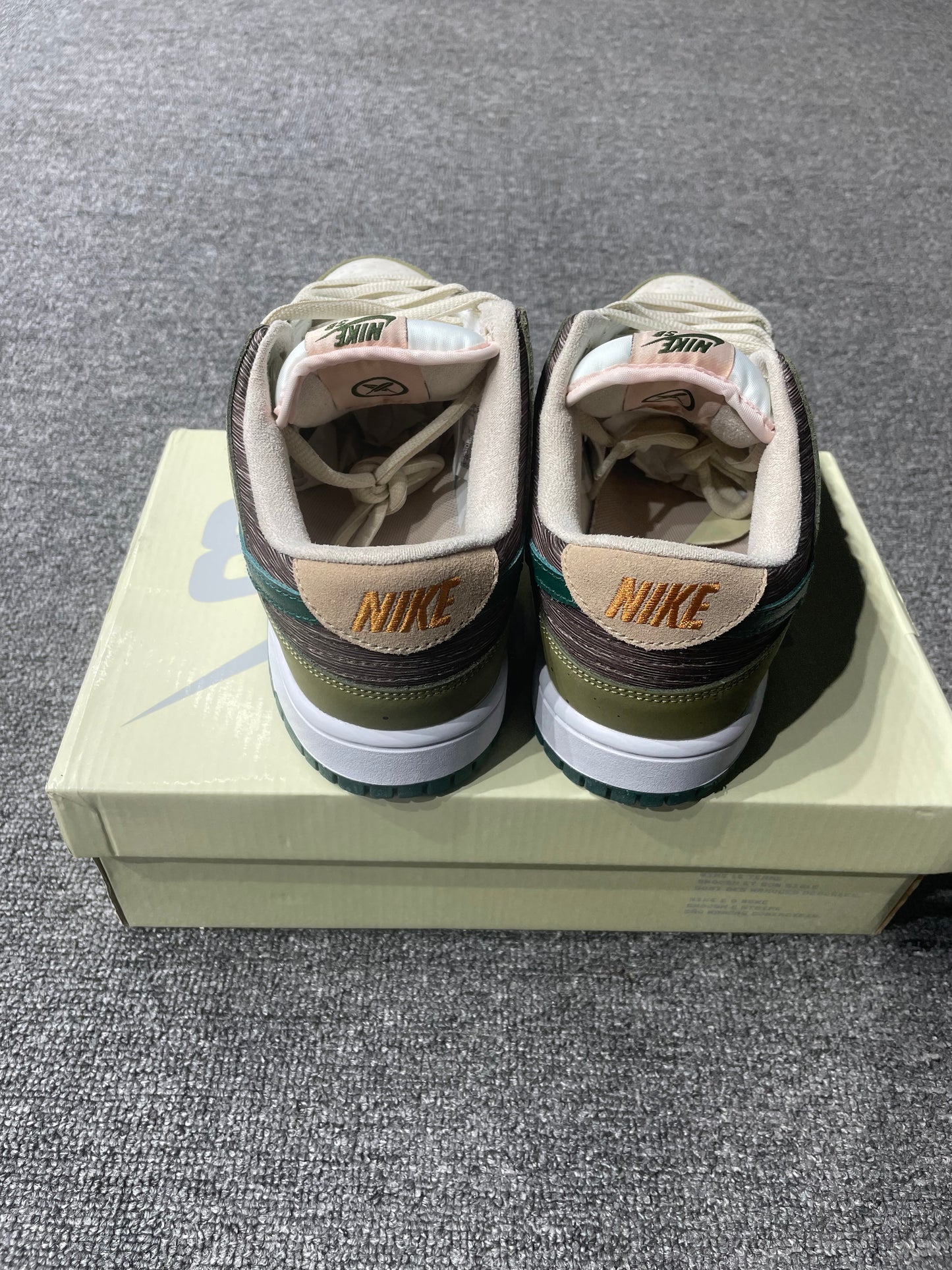 Dunk low Matcha Yuto Horigome