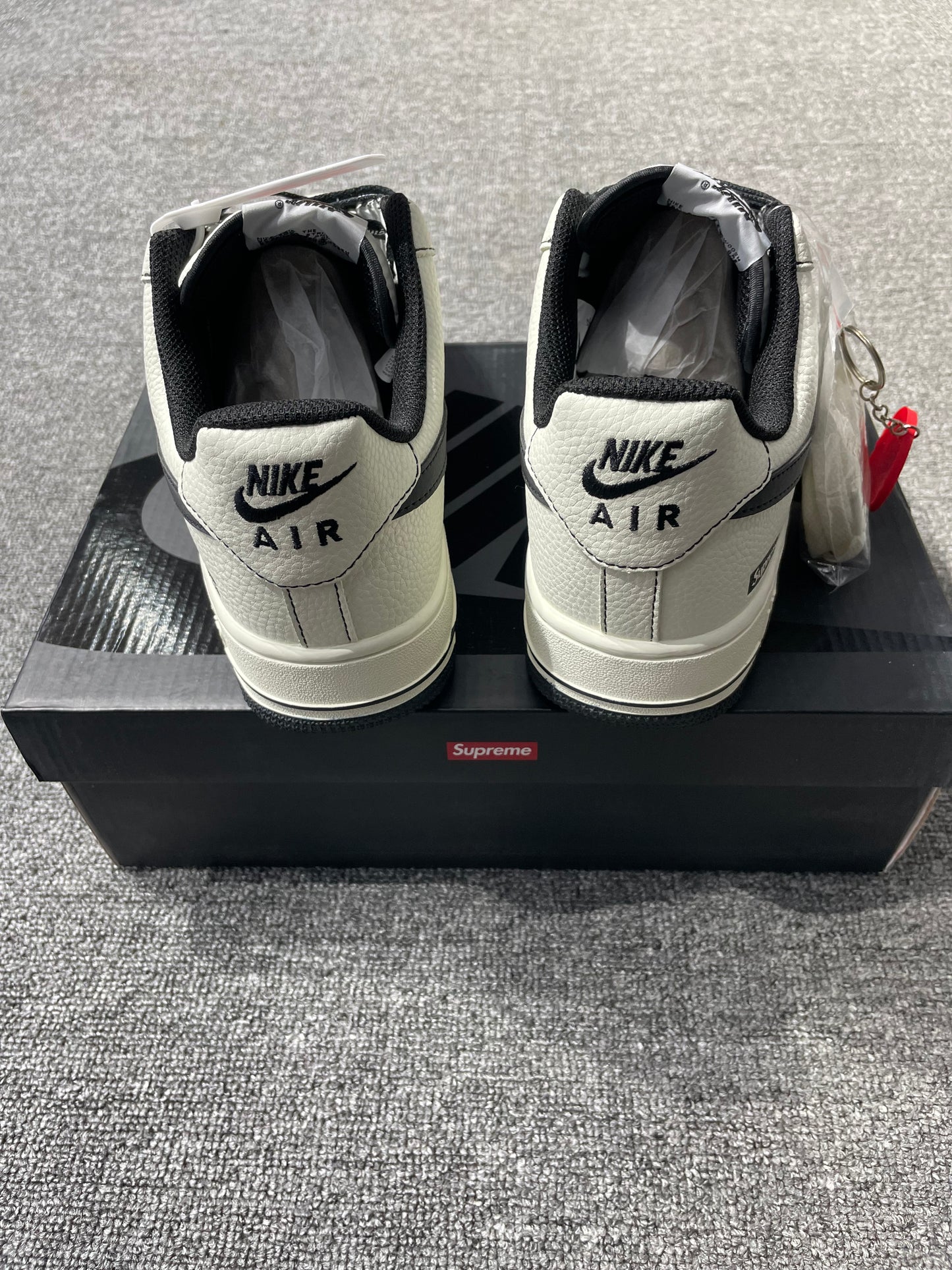 Air Force * Supreme