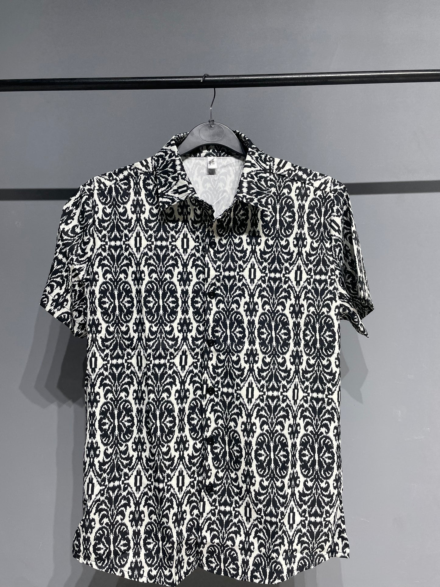 cuban half sleeve C-1008