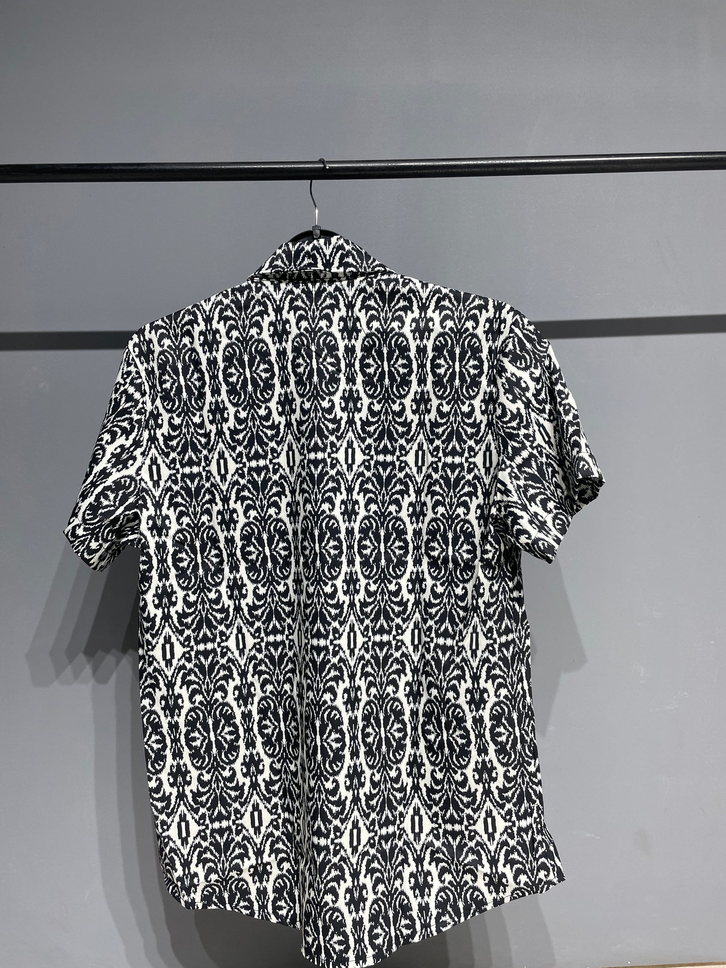 cuban half sleeve C-1008