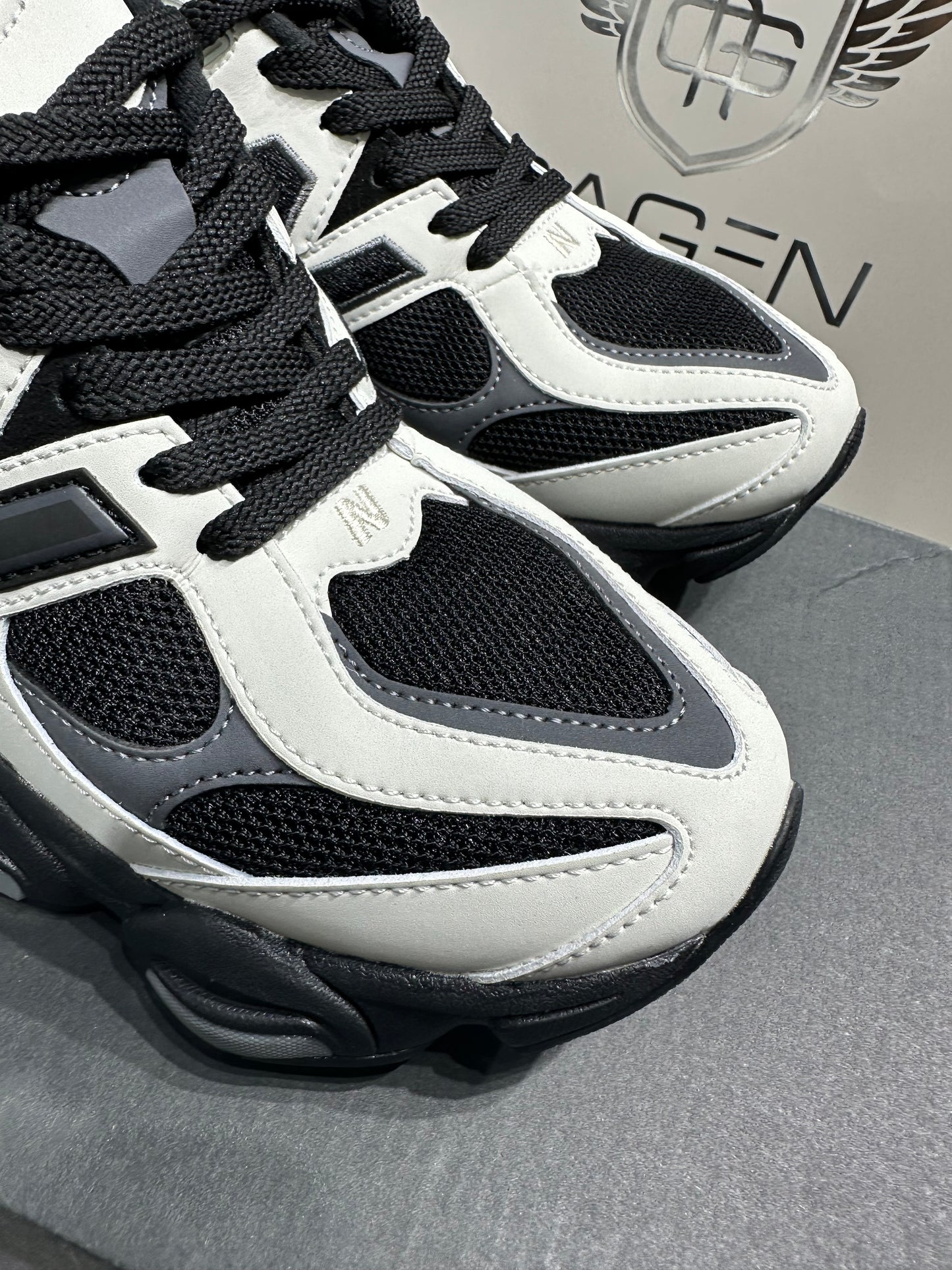 NB 9060 off white black