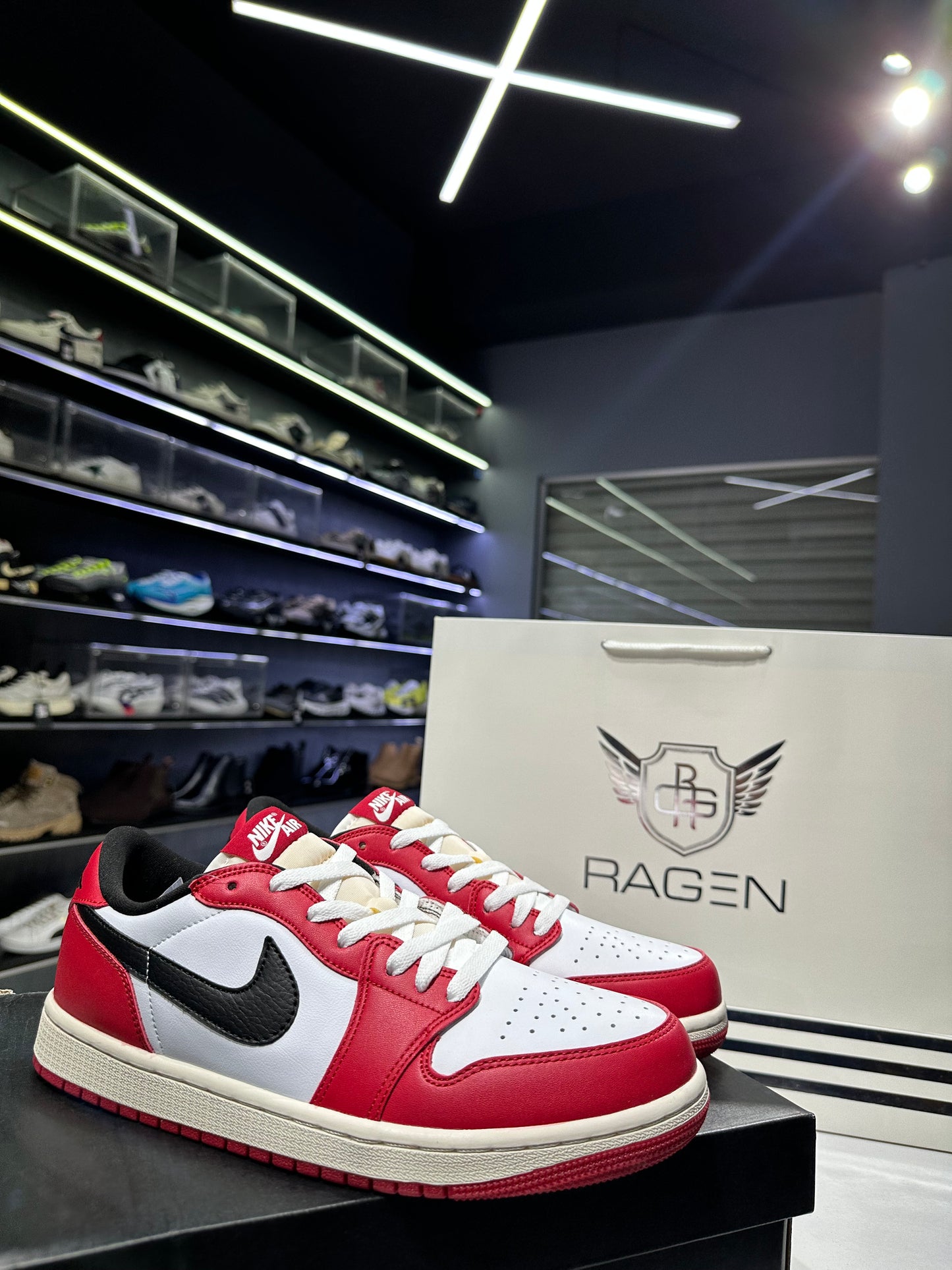 Air Jordan 1 Low Chicago