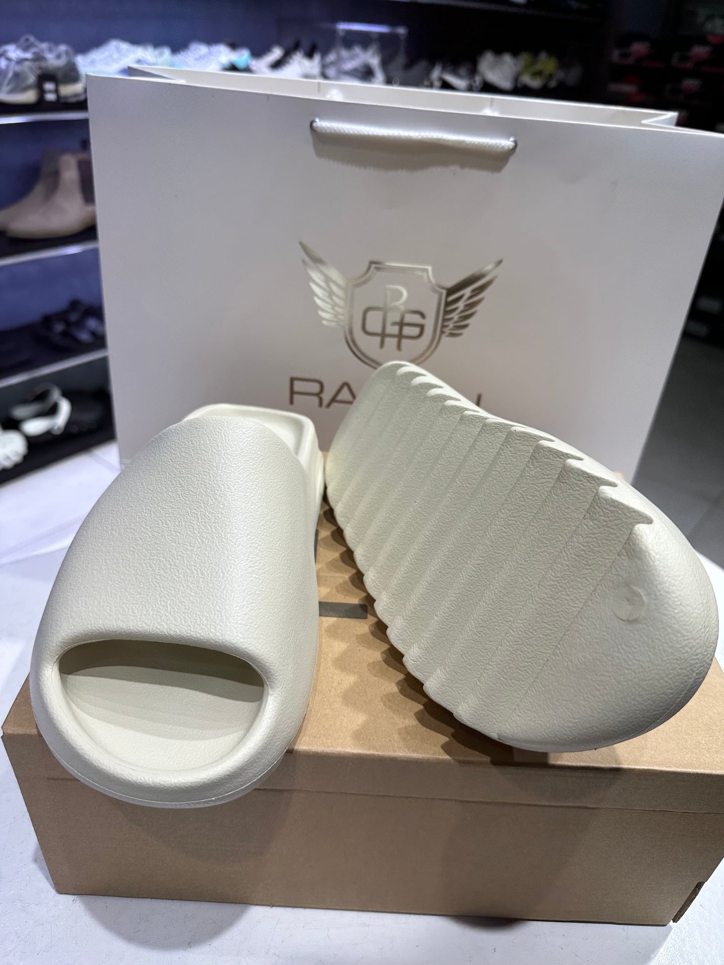 yzy Slide Bone