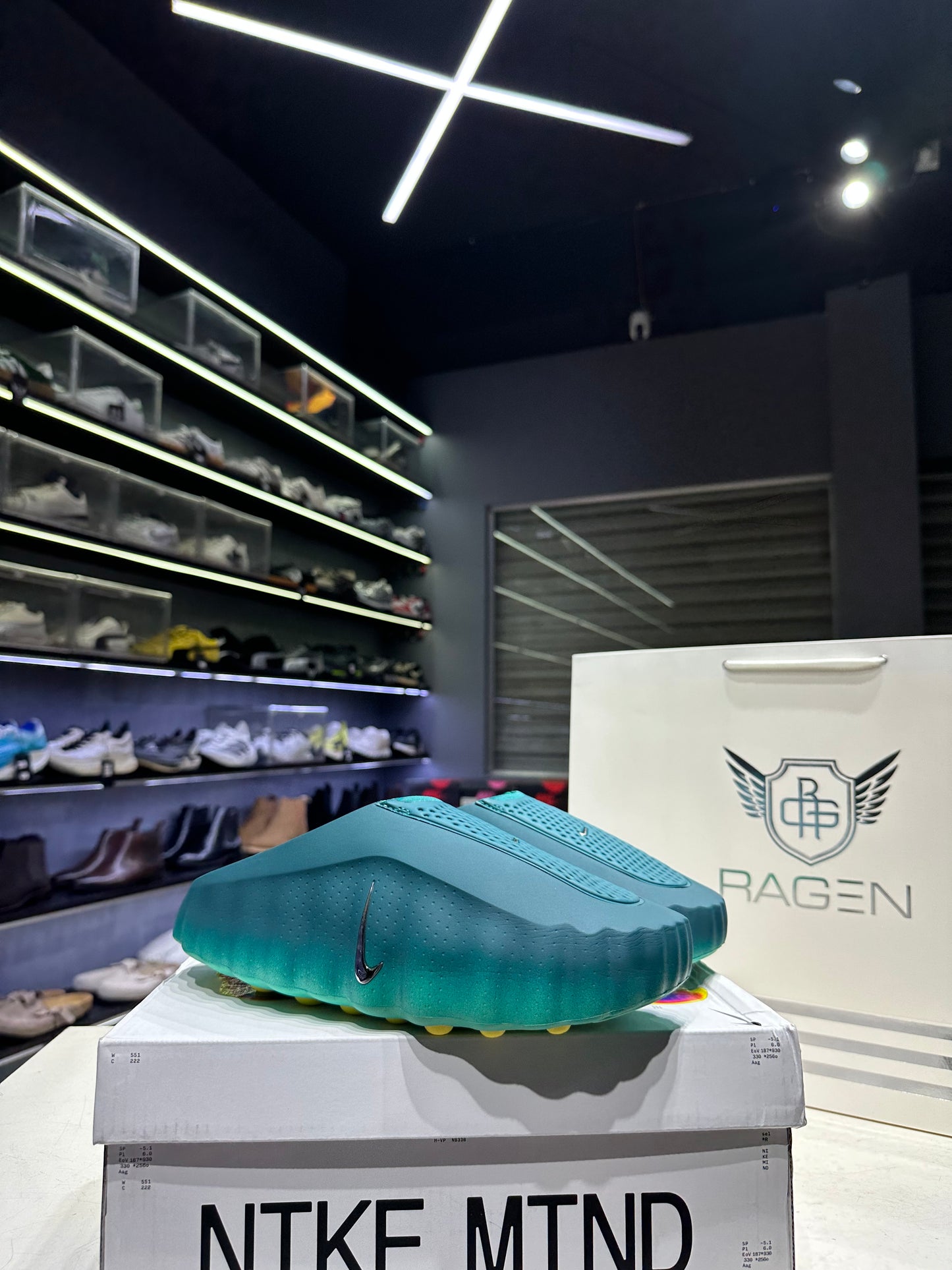 Nike Mind Geode Light Menta