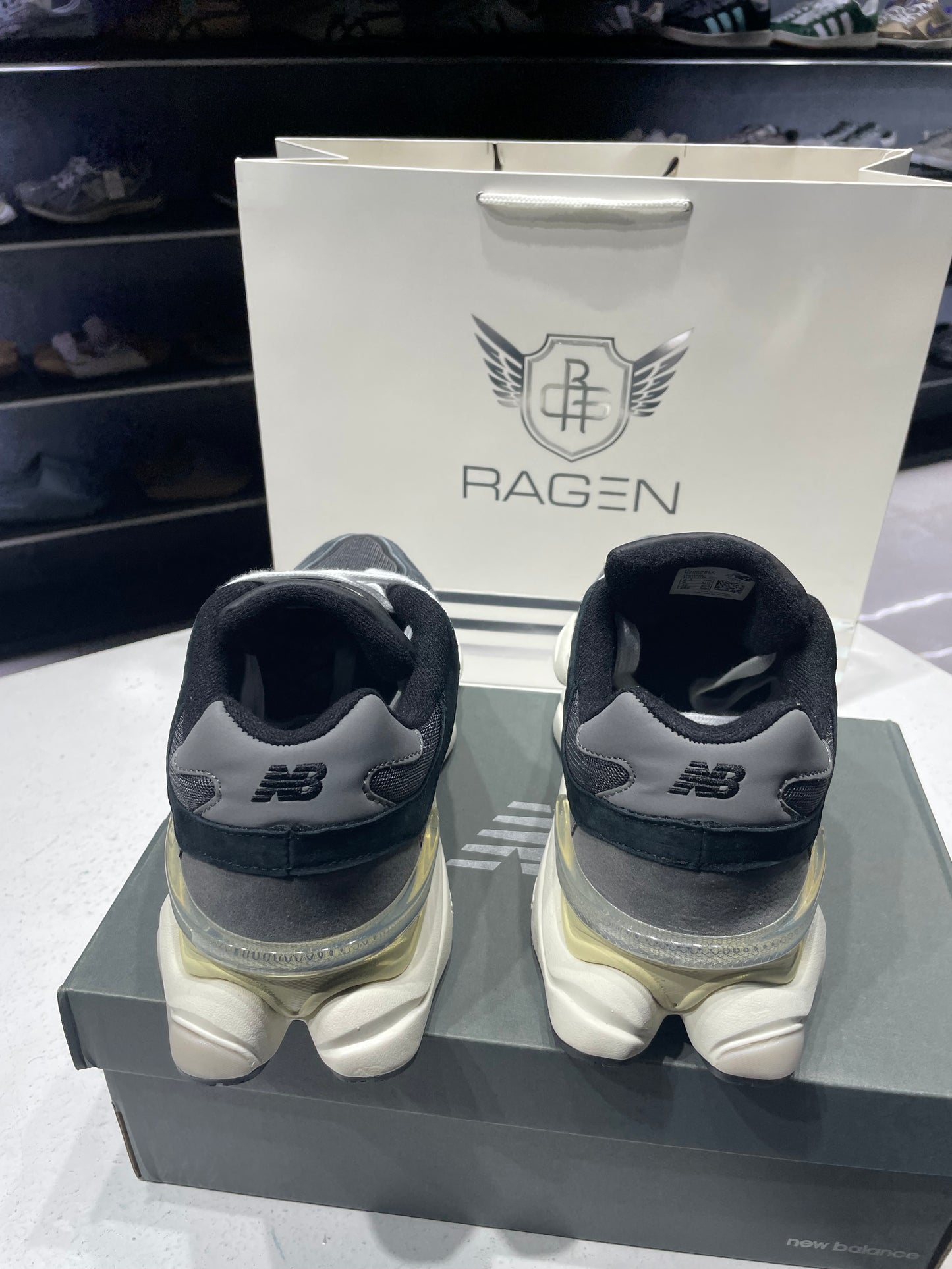 New Balance 9060 Charcoal