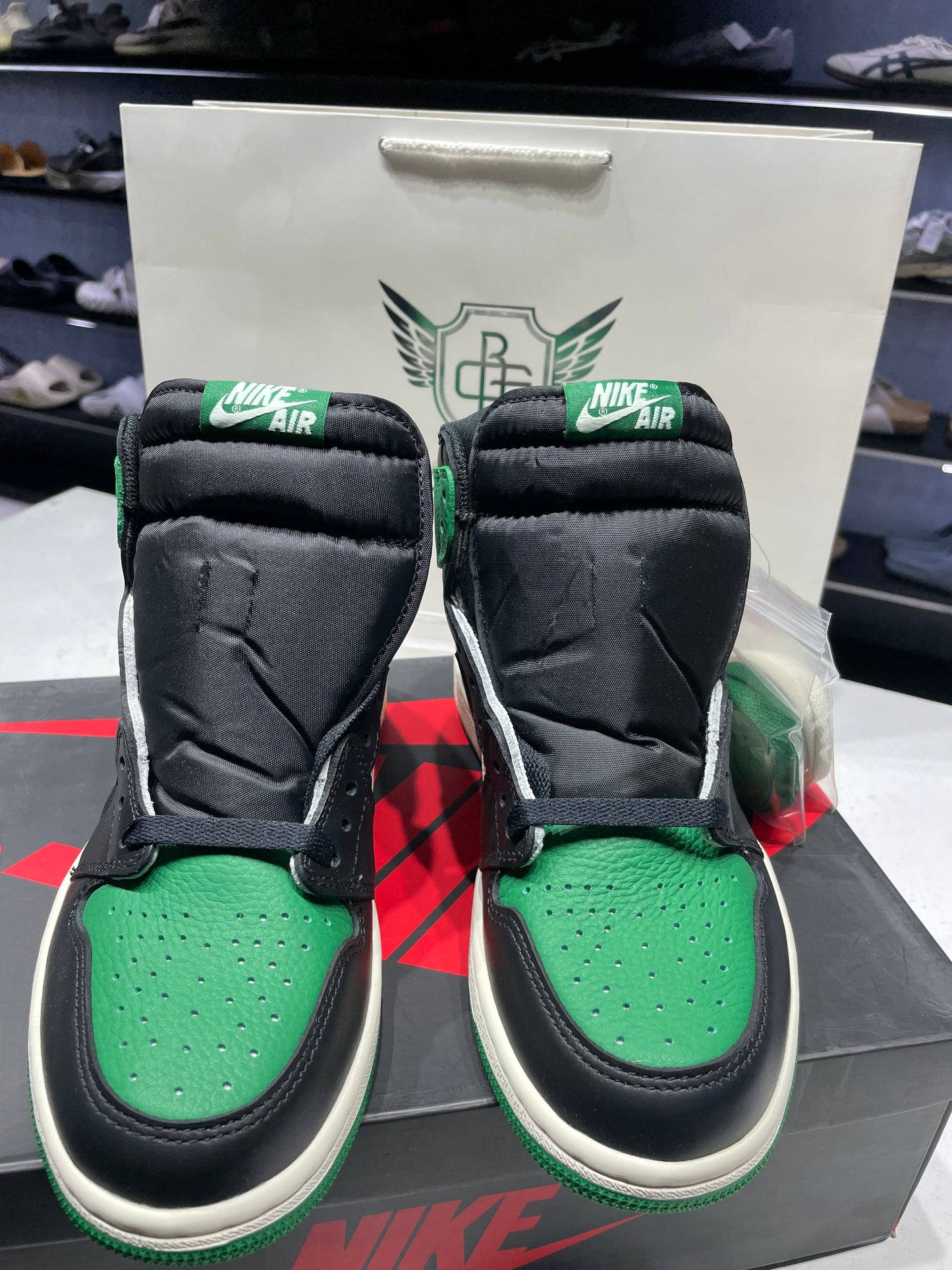 Jordan 1 Retro High Pine Green