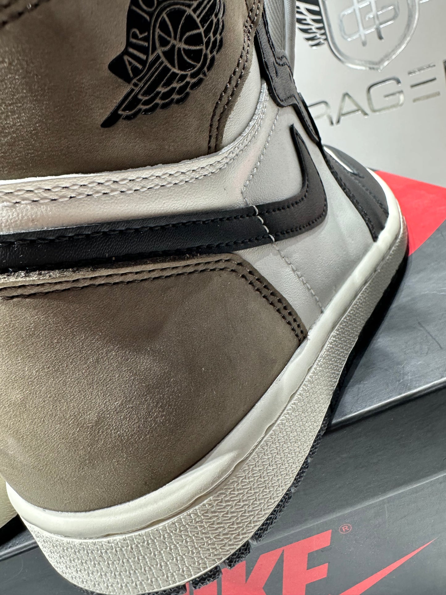 Aj 1 Retro High Dark Mocha