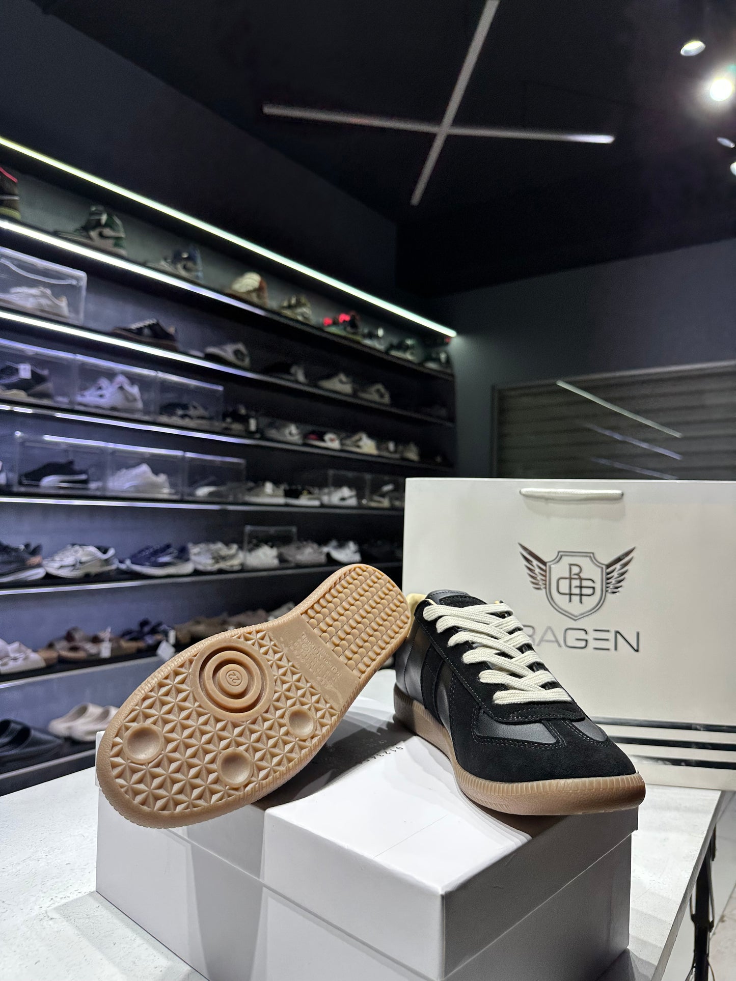 Maison Margiela Black