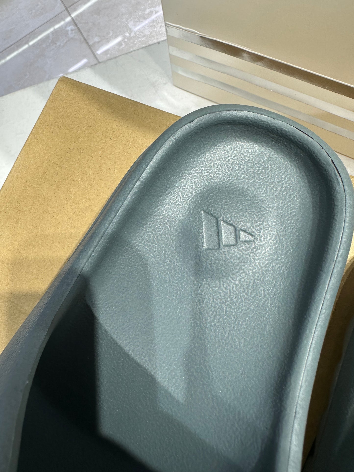 Yzy Slide Slate Grey