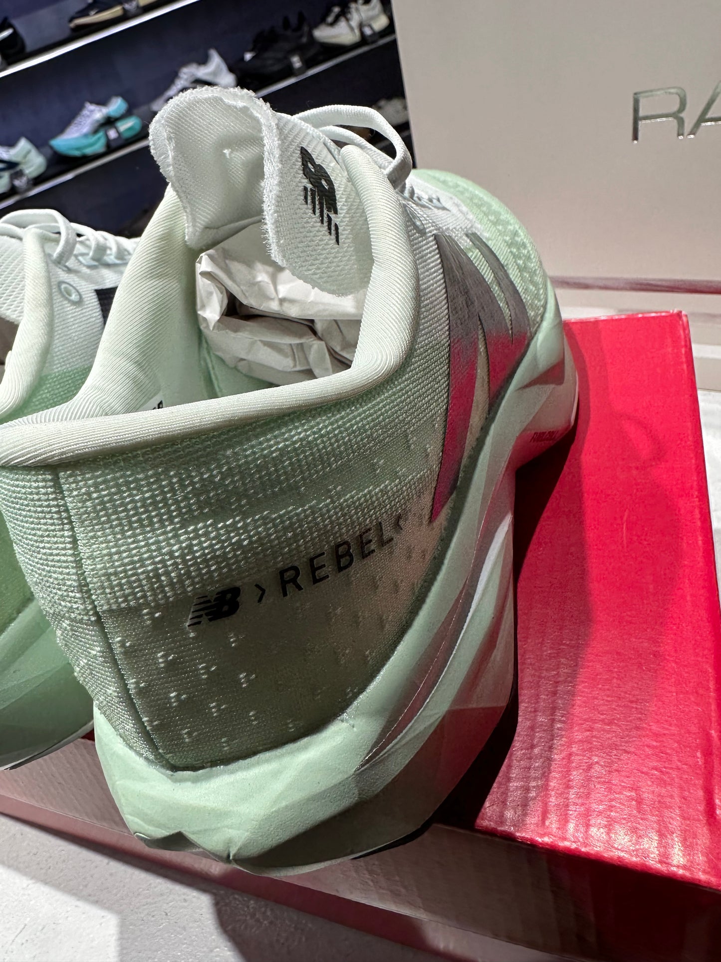 New Balance Rebel V4