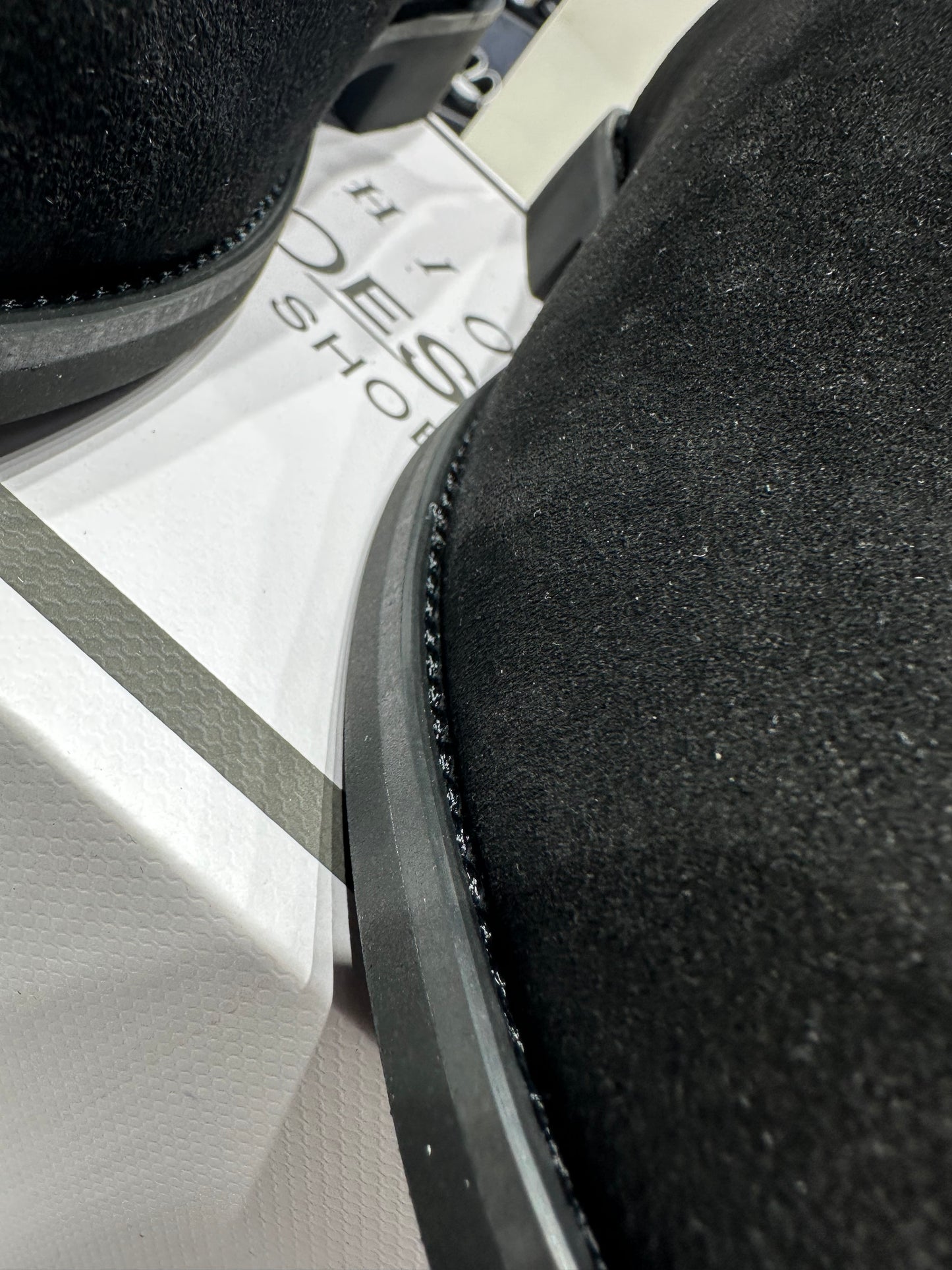 Chelsea Boot Suede Obsidian