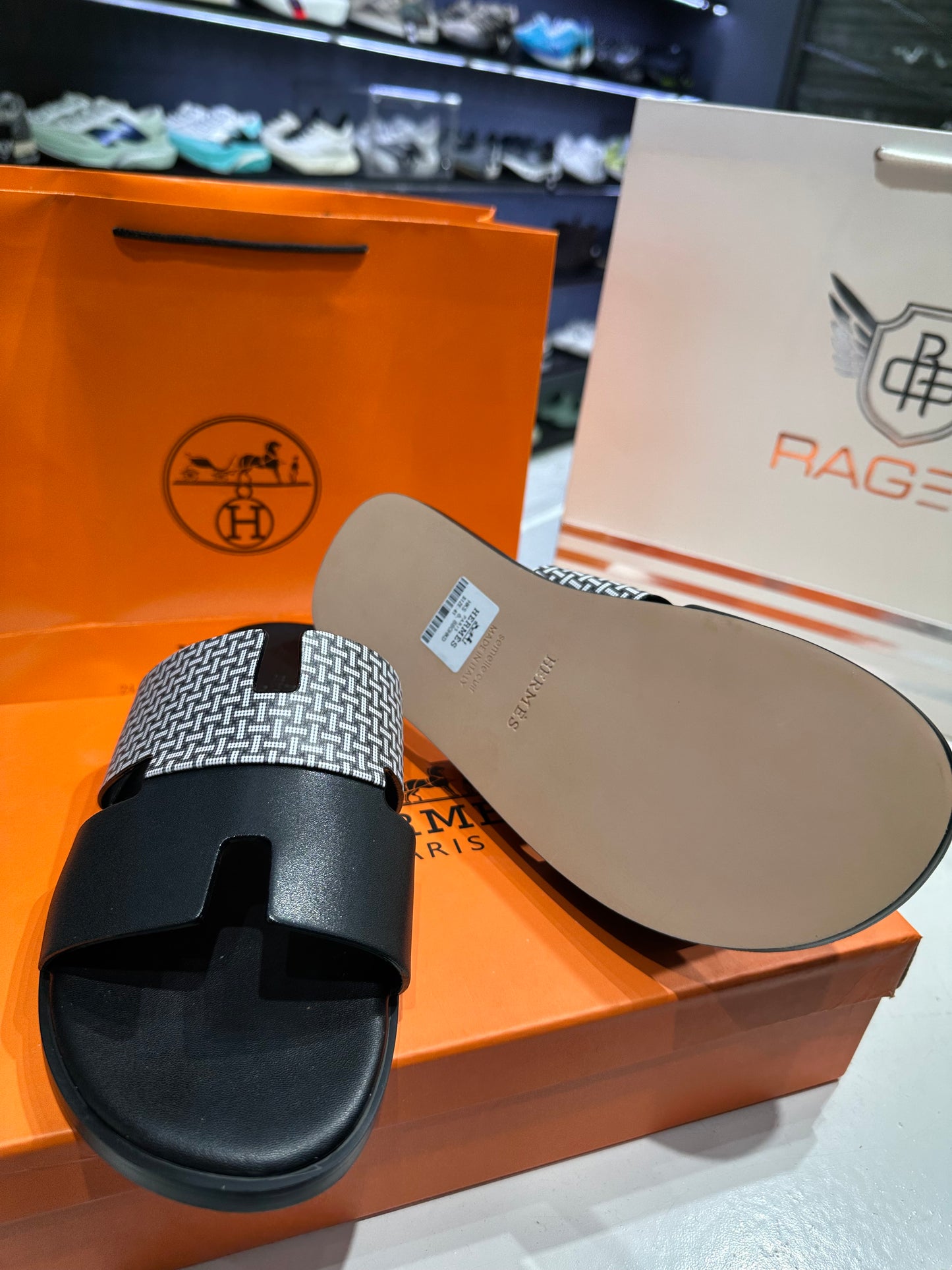 Hermes Izmir - Black Calf