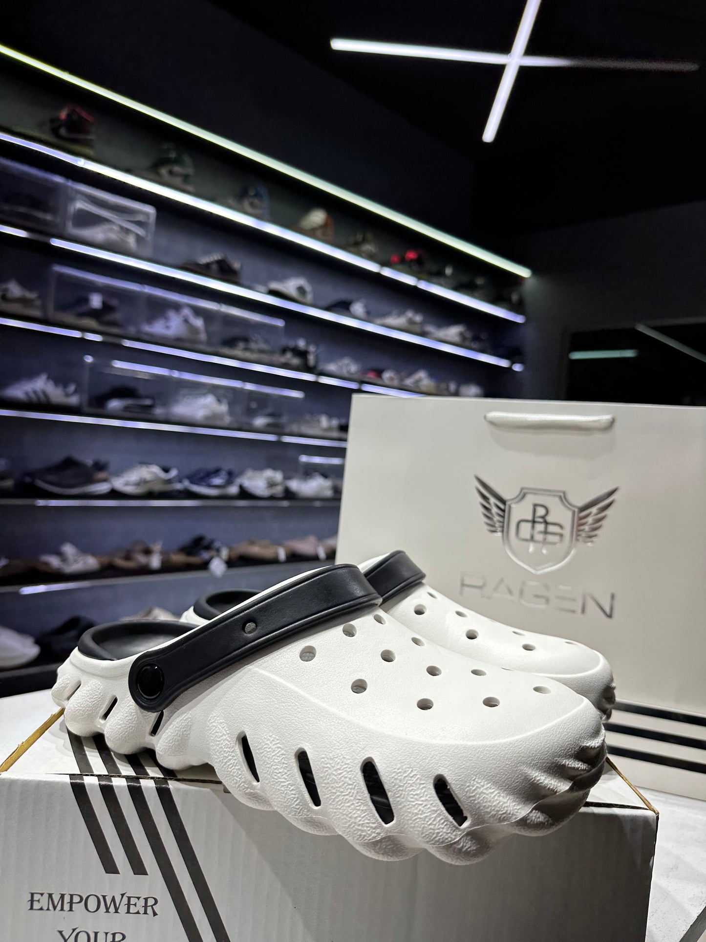 Clogs white