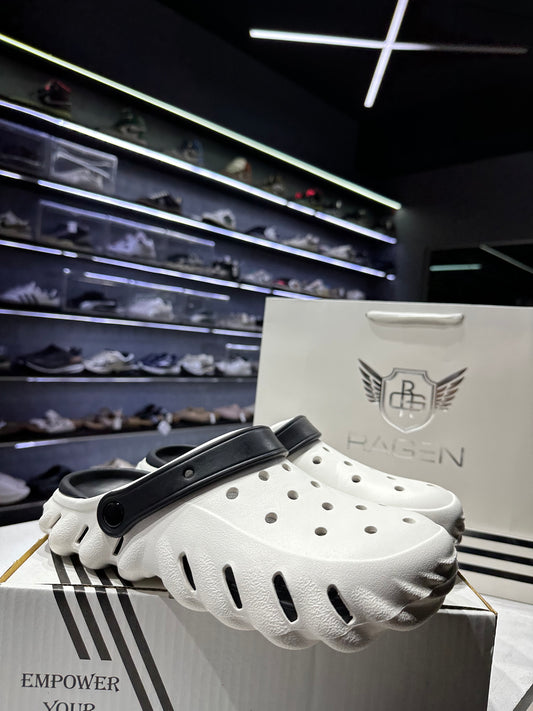 Clogs white