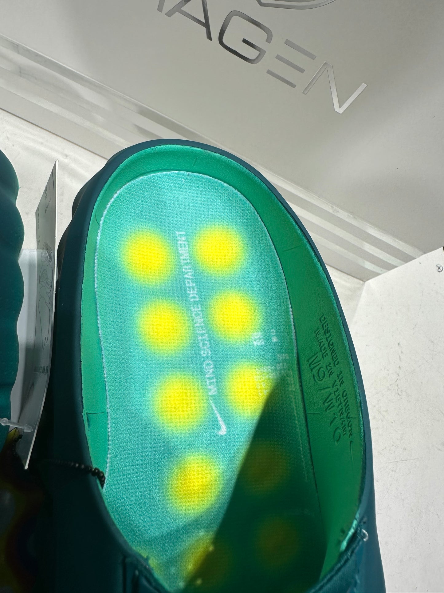 Nike Mind Geode Light Menta