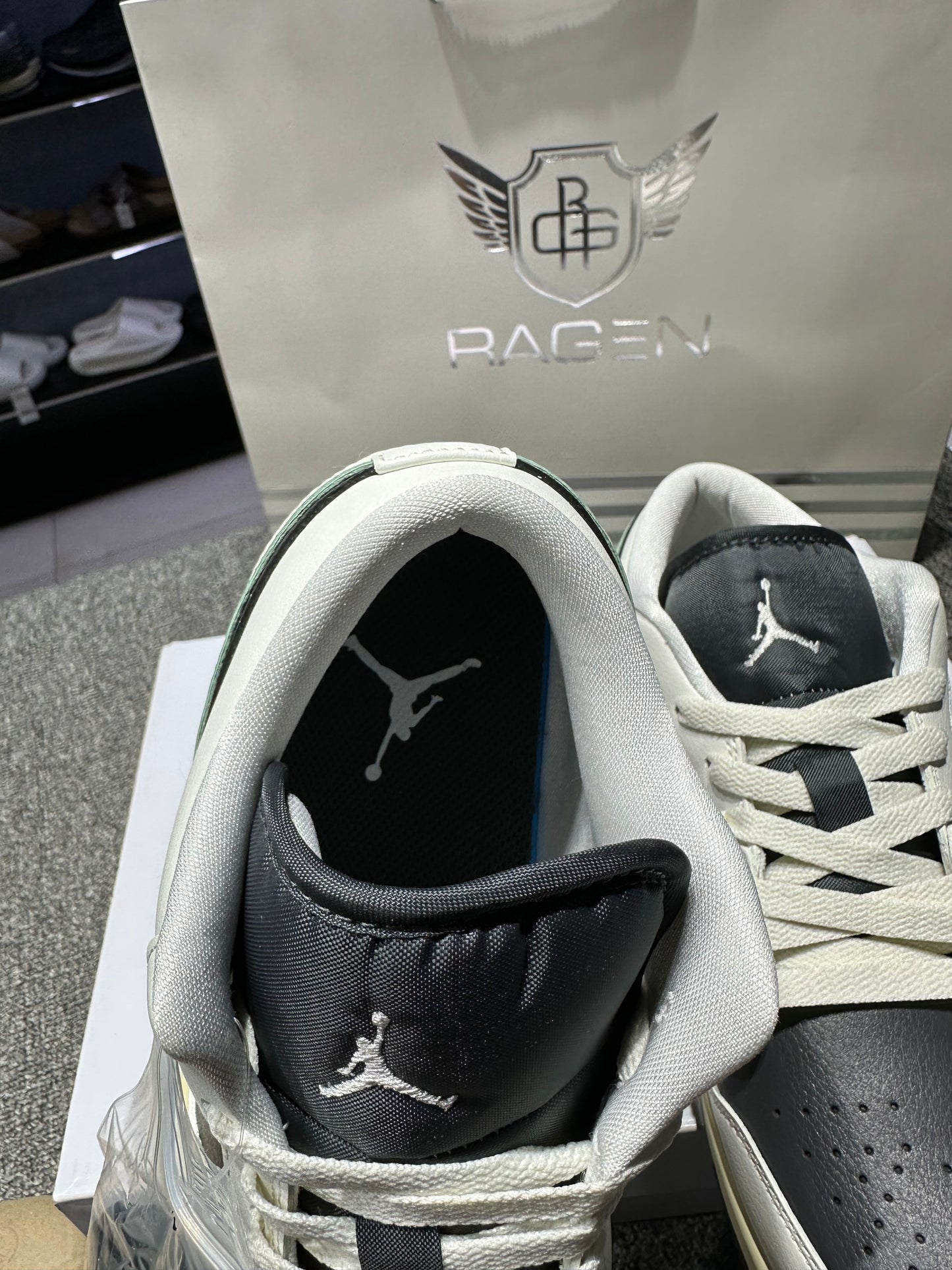 Aj 1 Low Jade Smoke
