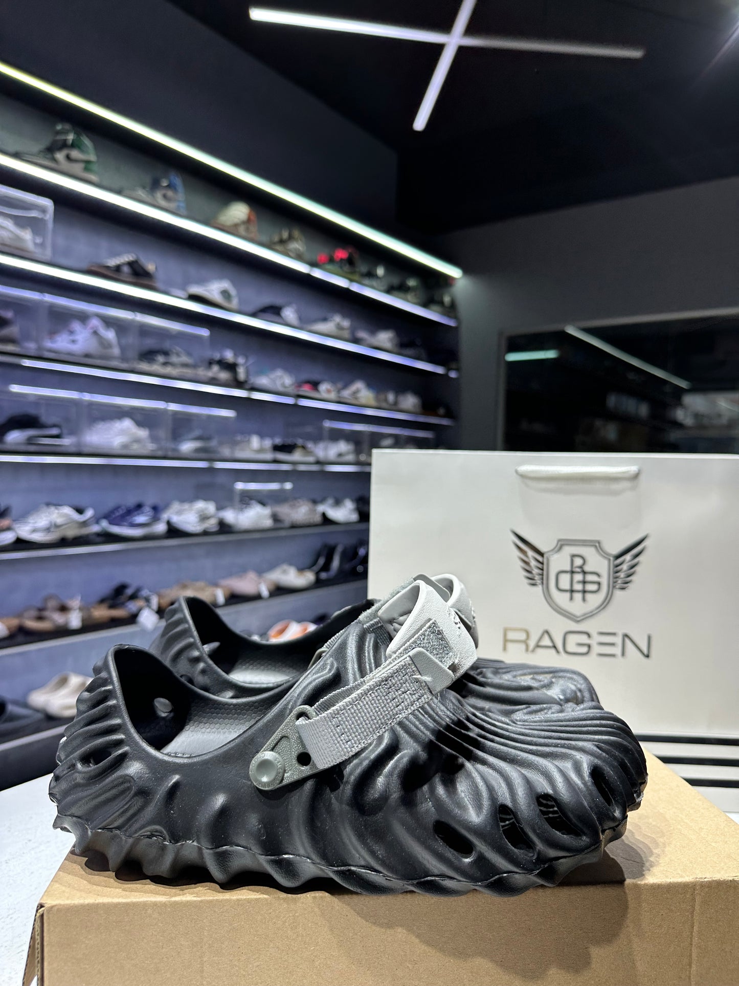 Salehe Bembury Clog Sasquatch