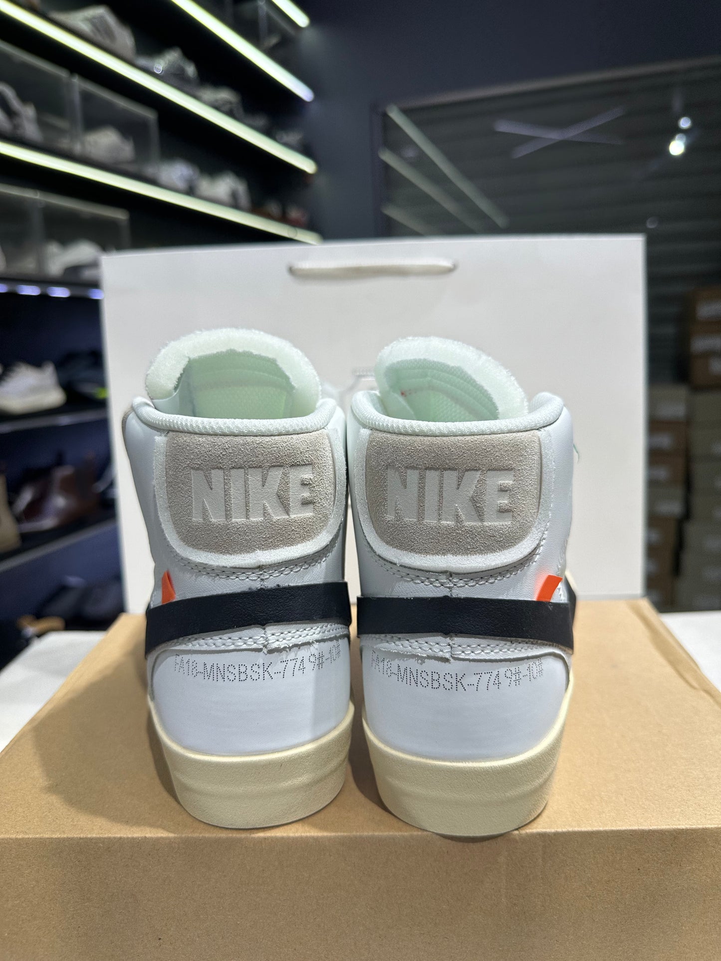 Nike Blazer Mid Off White