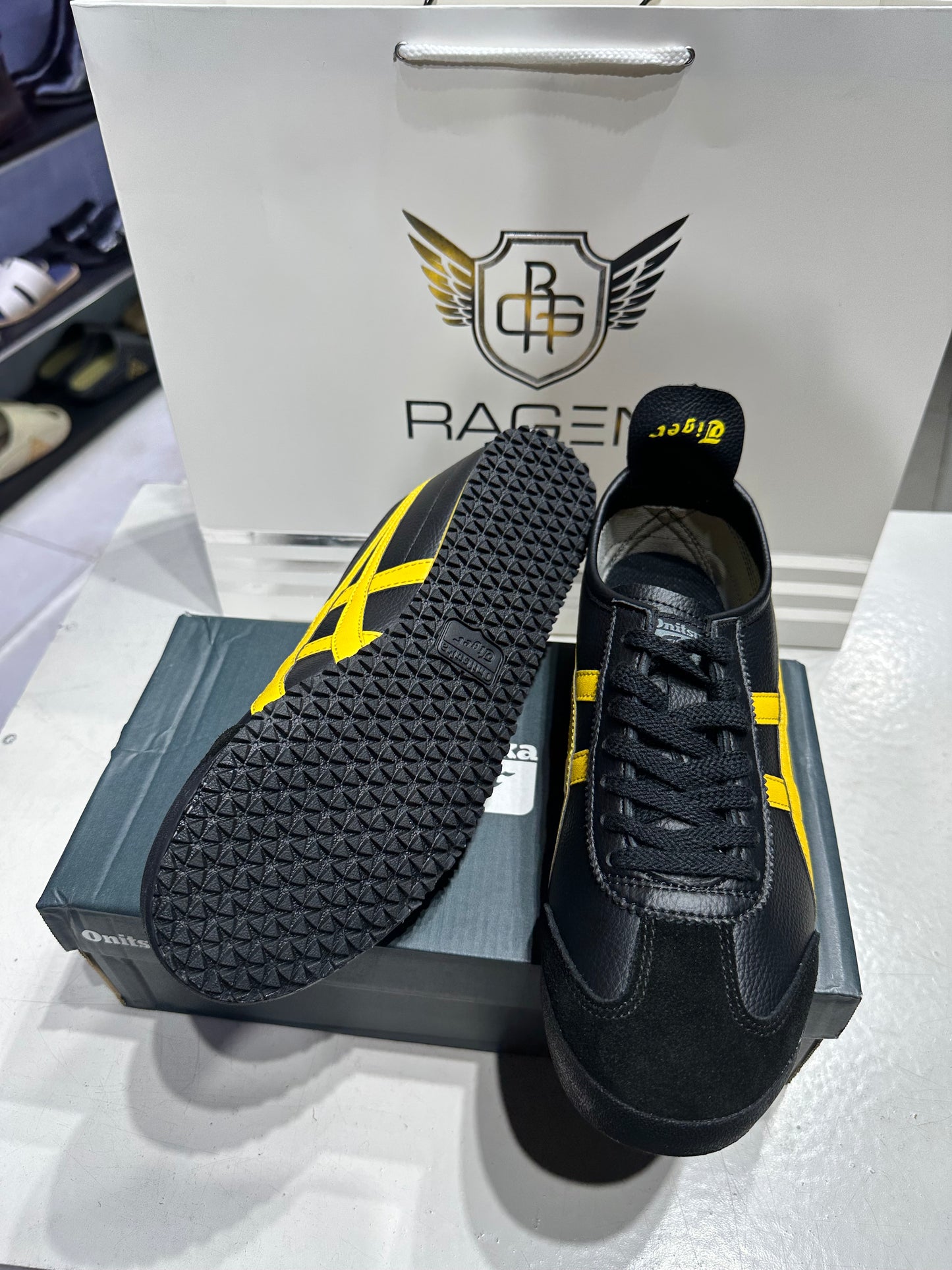 Onitsuka Tiger Mexico 66 Black/Yellow
