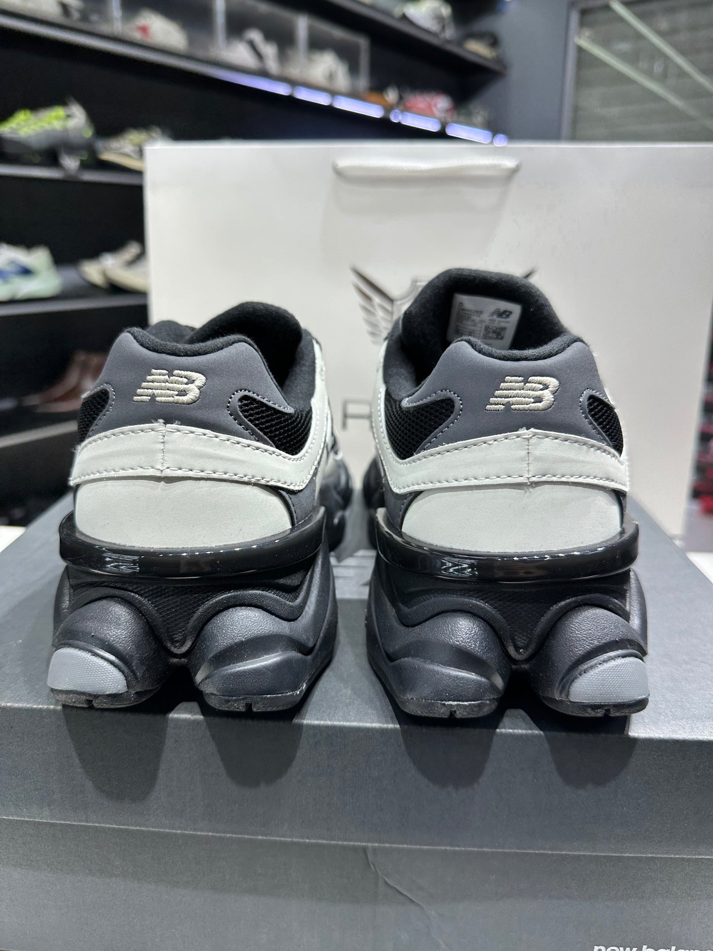 NB 9060 off white black