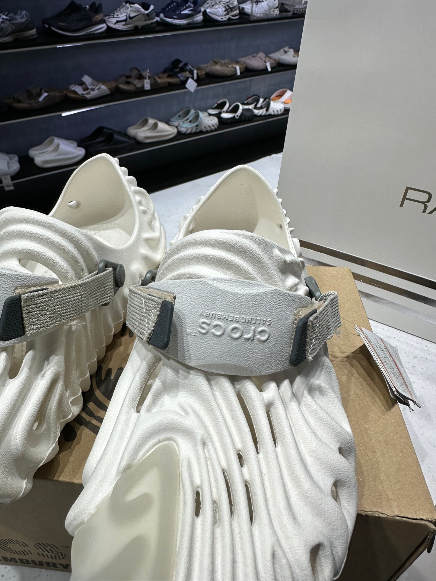 Salehe Bembury Clog Stratus