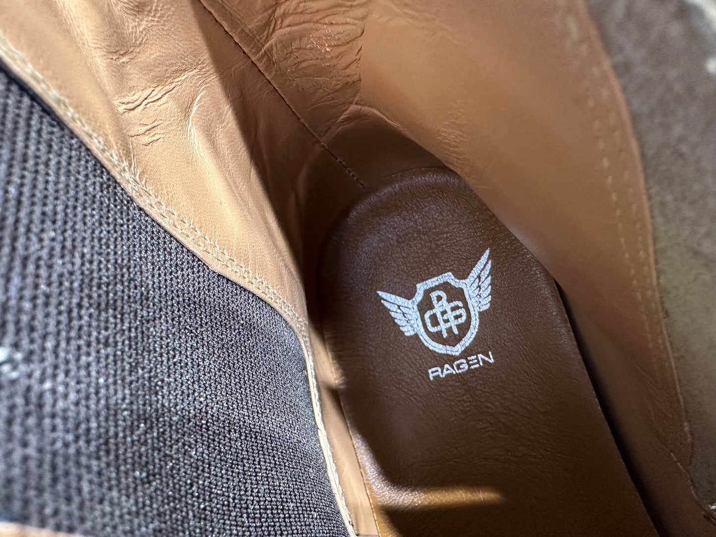 Ragen Chelsea Desert Sand