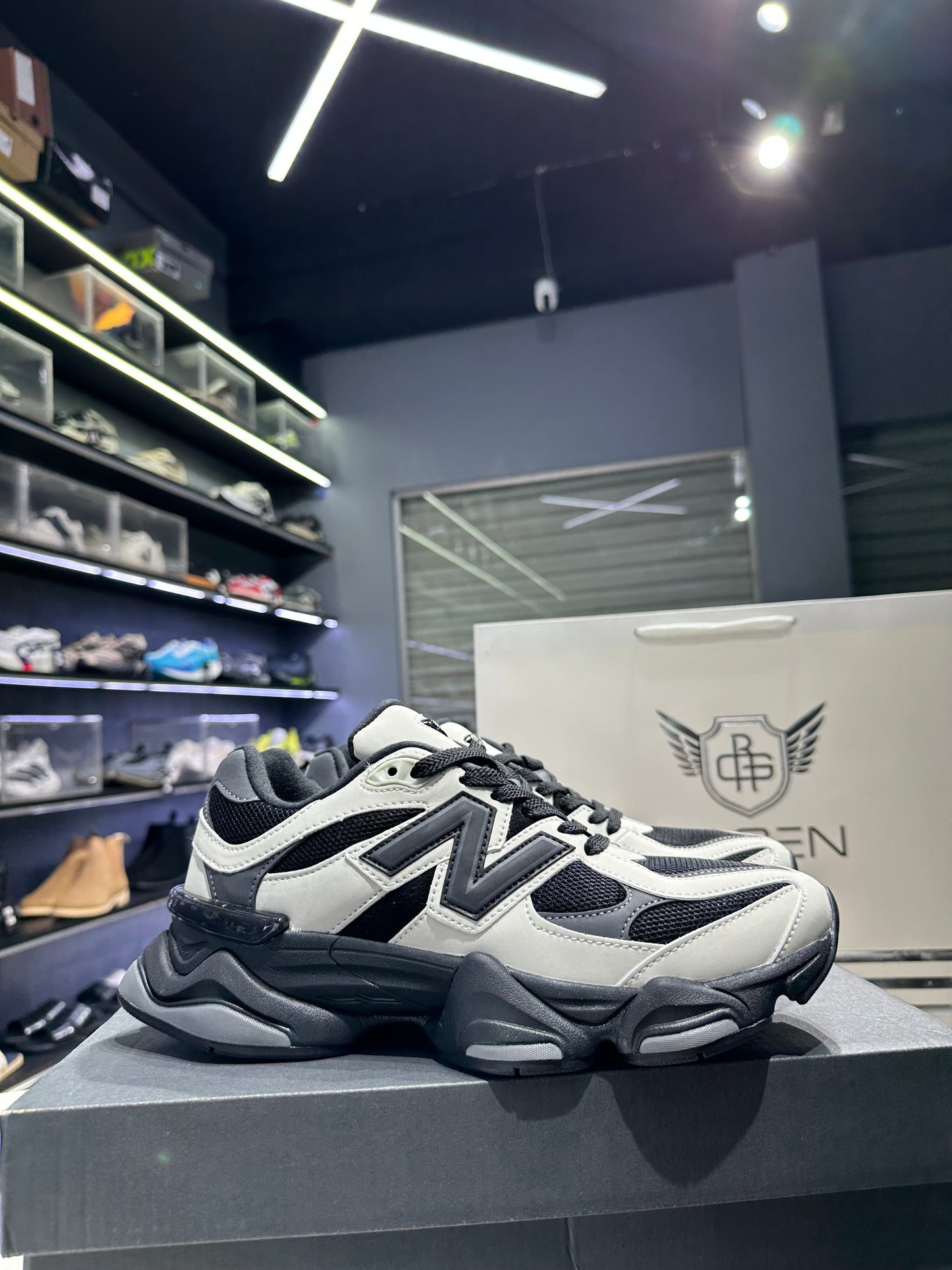 NB 9060 off white black