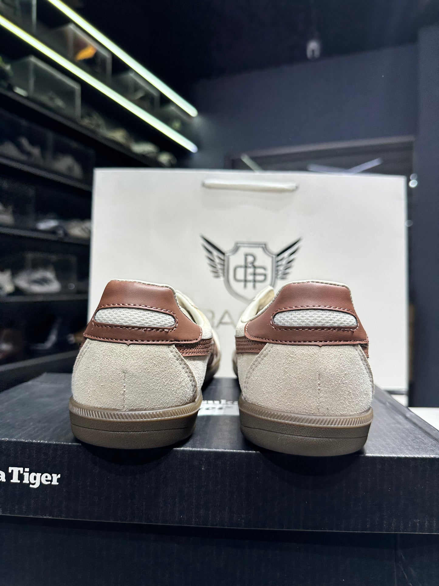 Onitsuka Tiger Tokuten Cream Brown