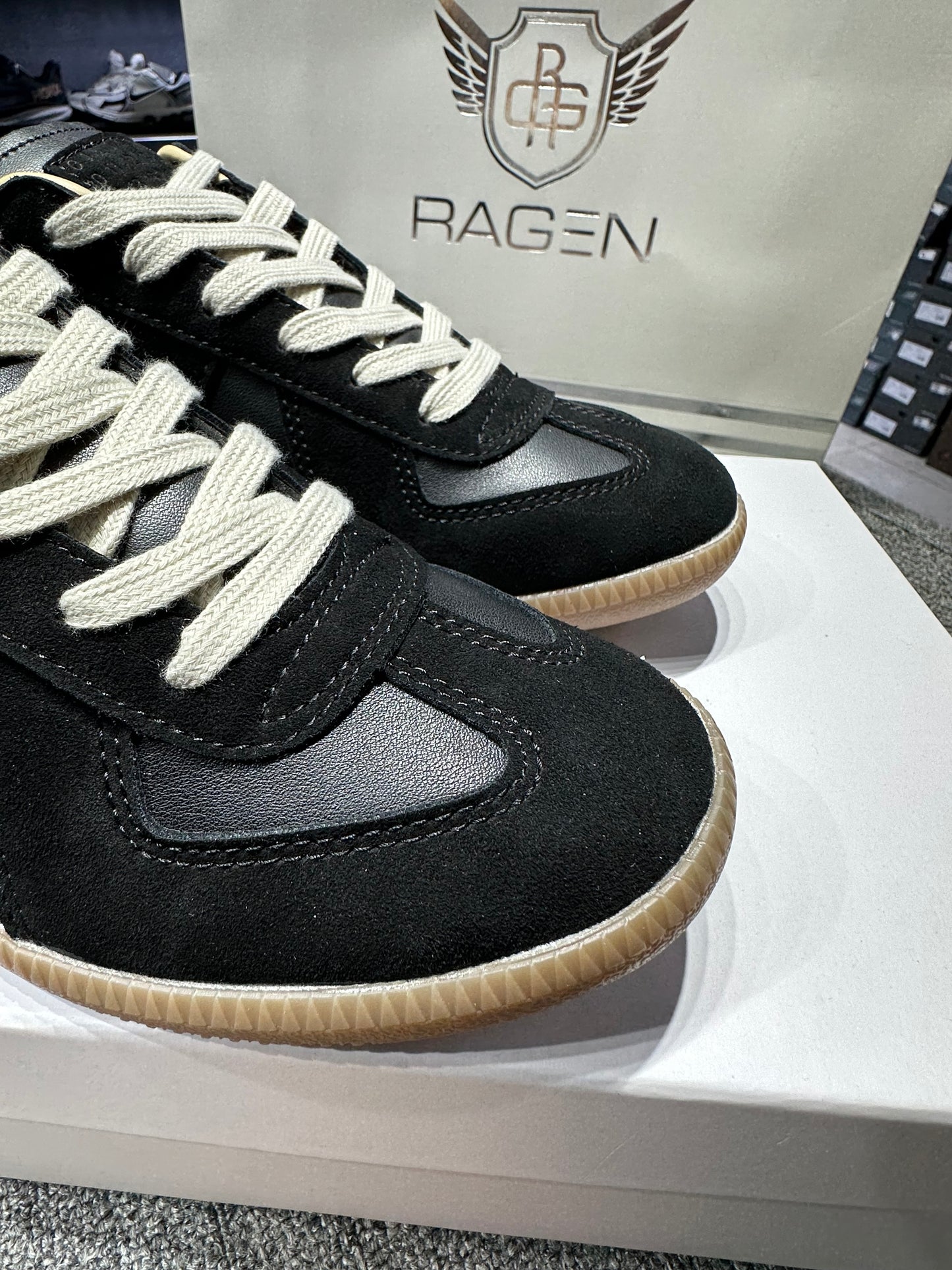 Maison Margiela Black