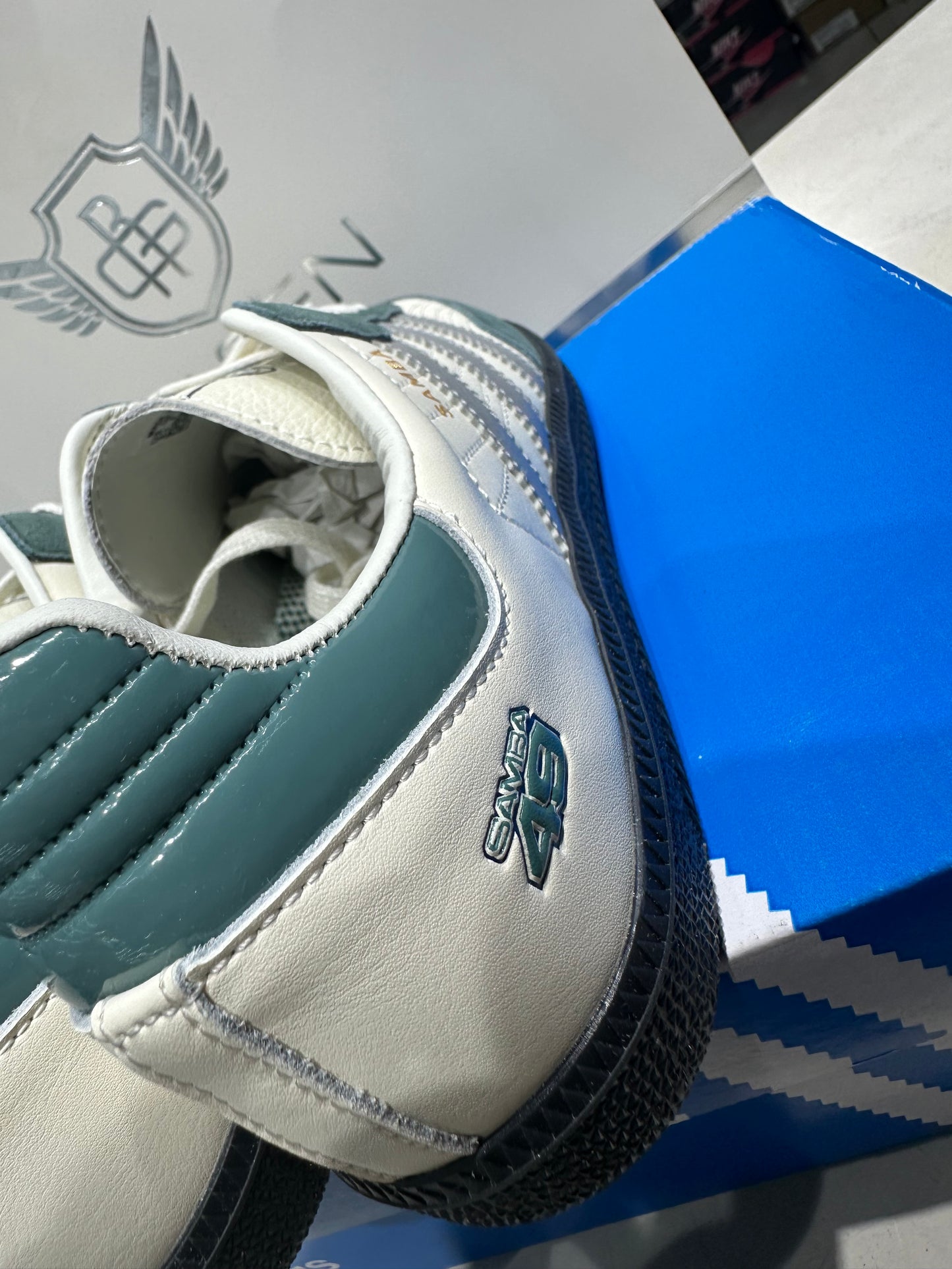 Adidas Samba 49
