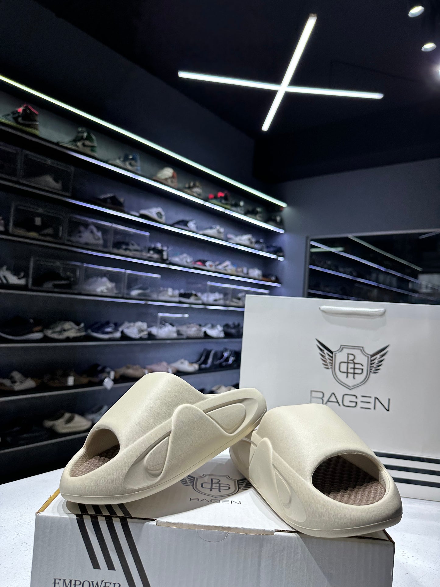 রাগেন-স্লাইডস