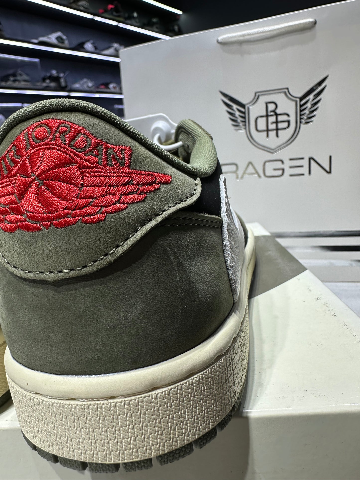 AJ 1 Low Travis Scott Black Olive