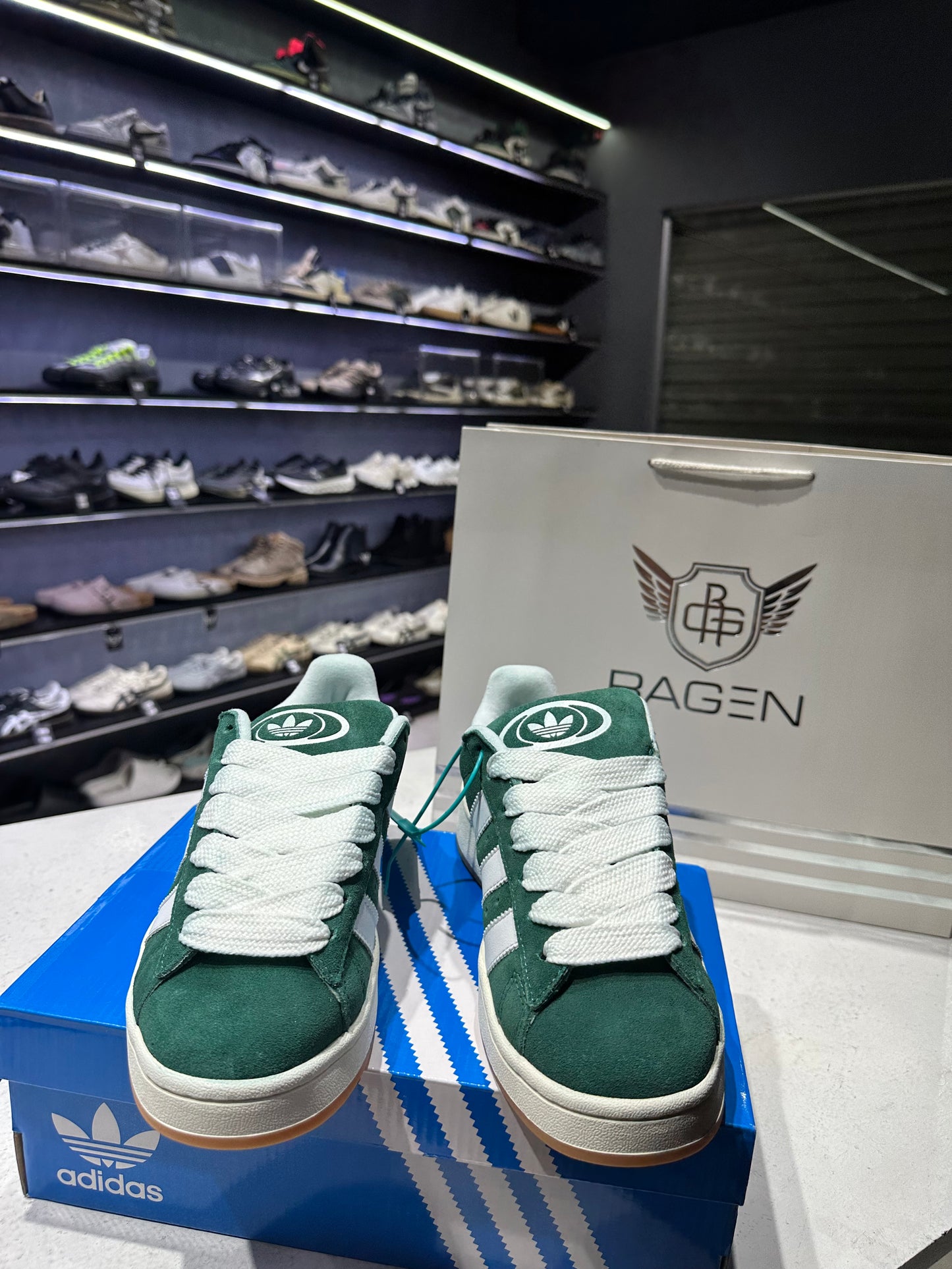 Adidas campus OOS Dark Green