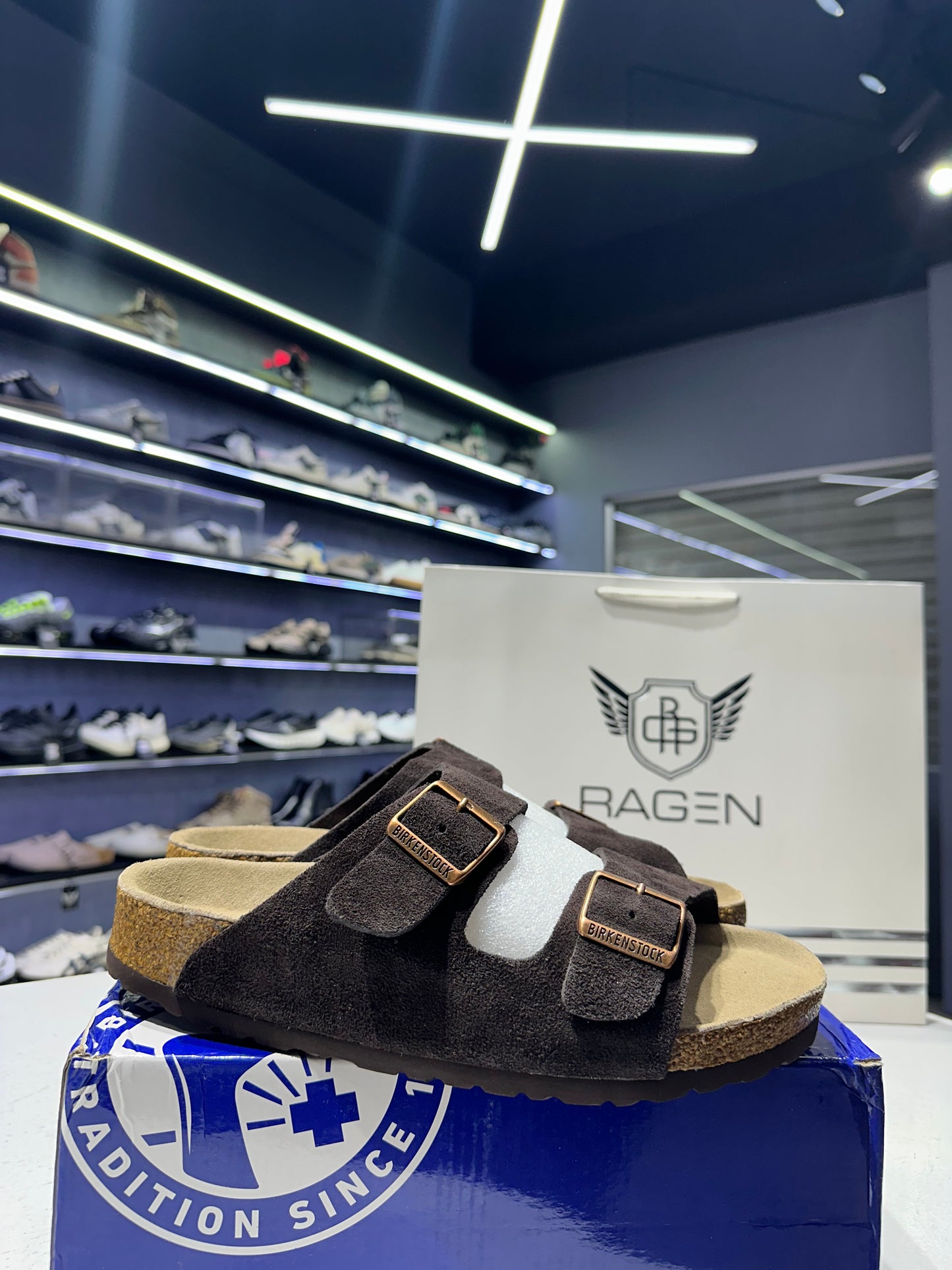 Arizona Soft Footbed Mocha