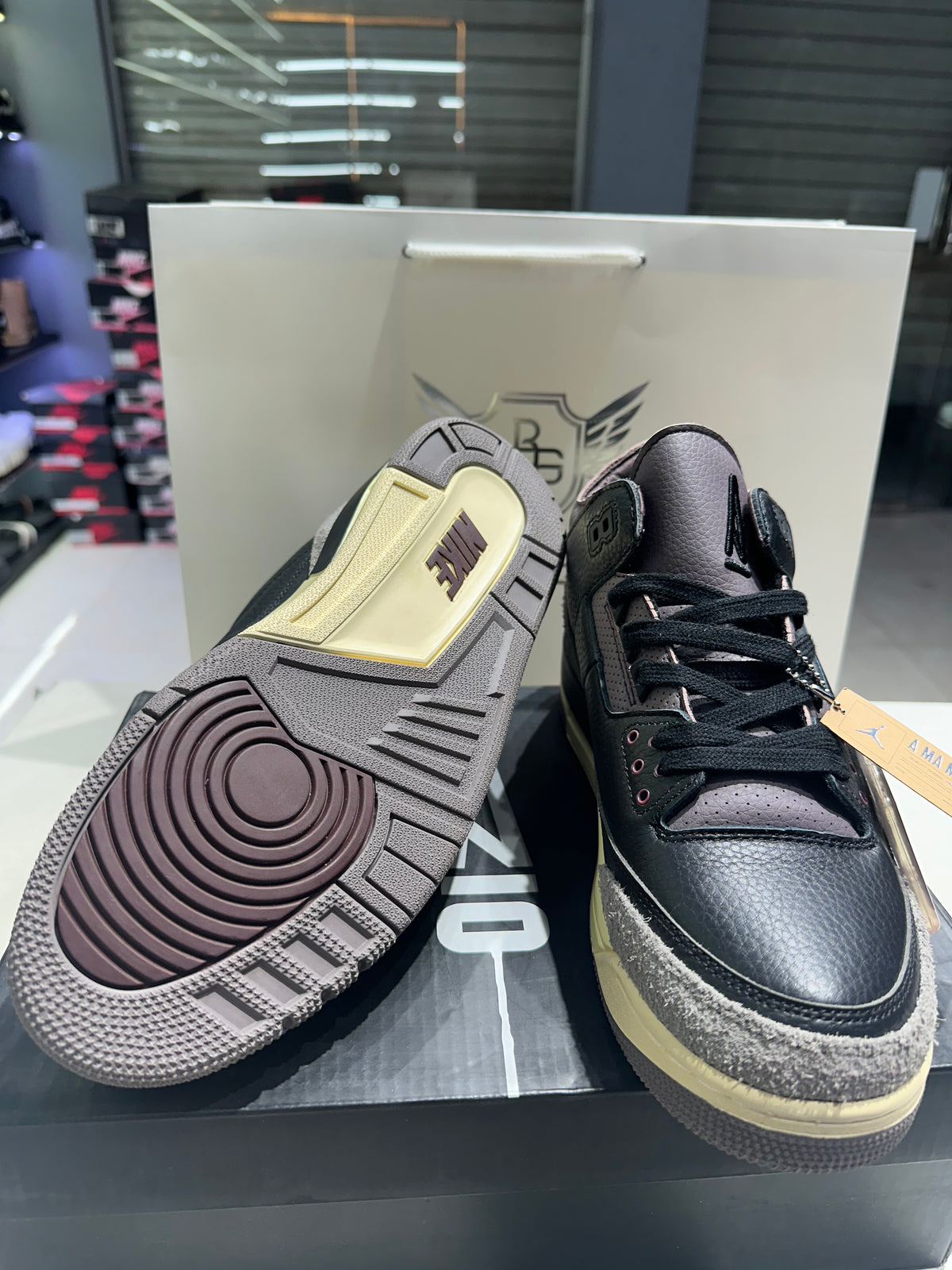 A Ma Maniere x Jordan 3 Black/violet Ore