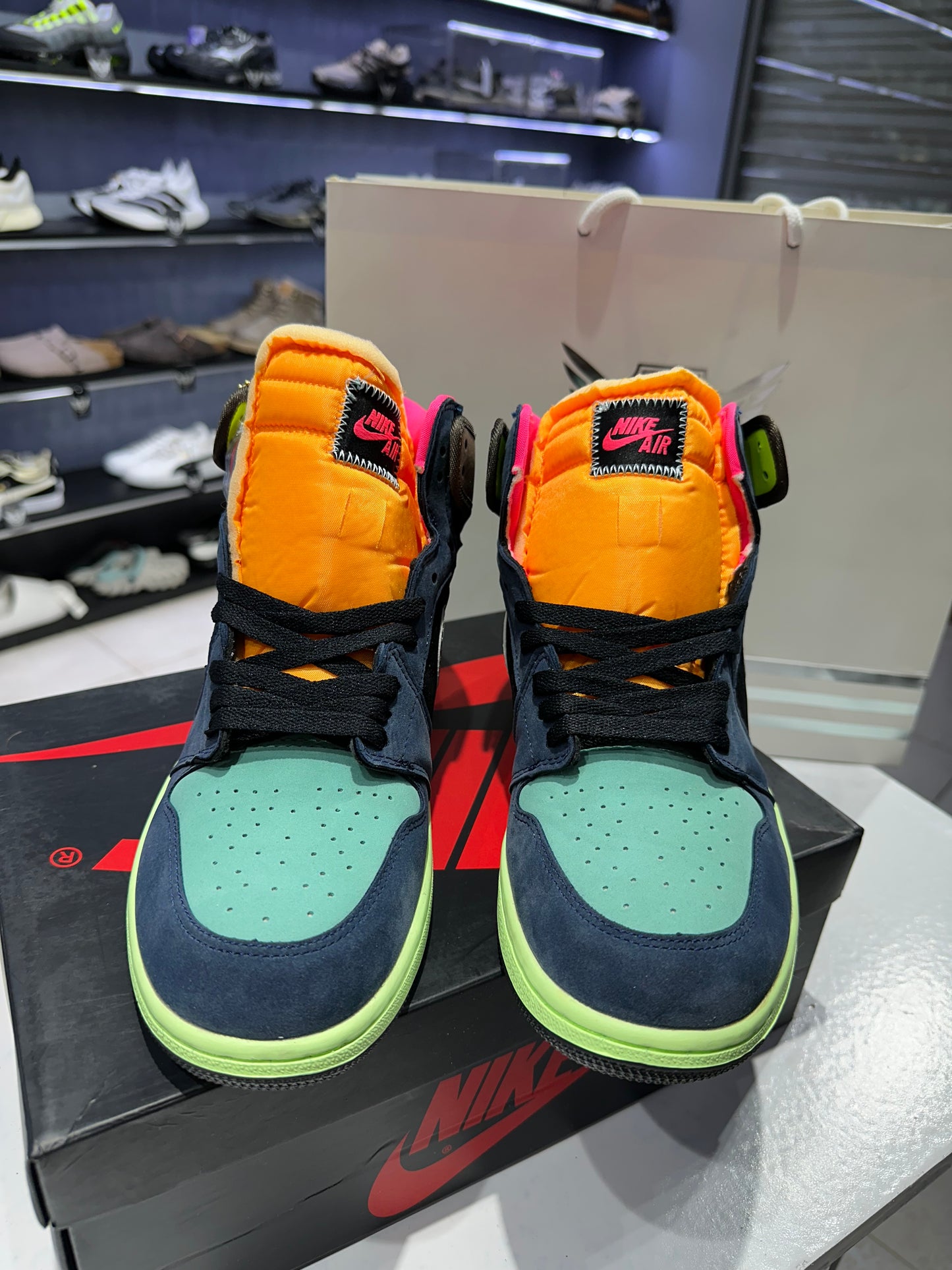 Aj1 Retro High Tokyo Bio (Oem Grade)