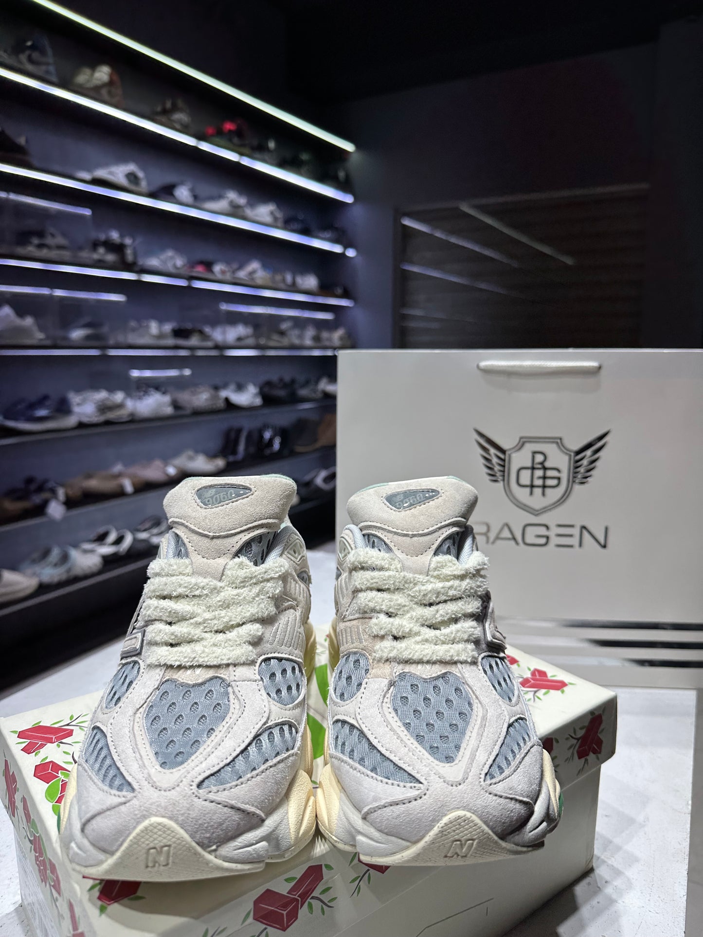 New Balance 9060 Bricks & wood