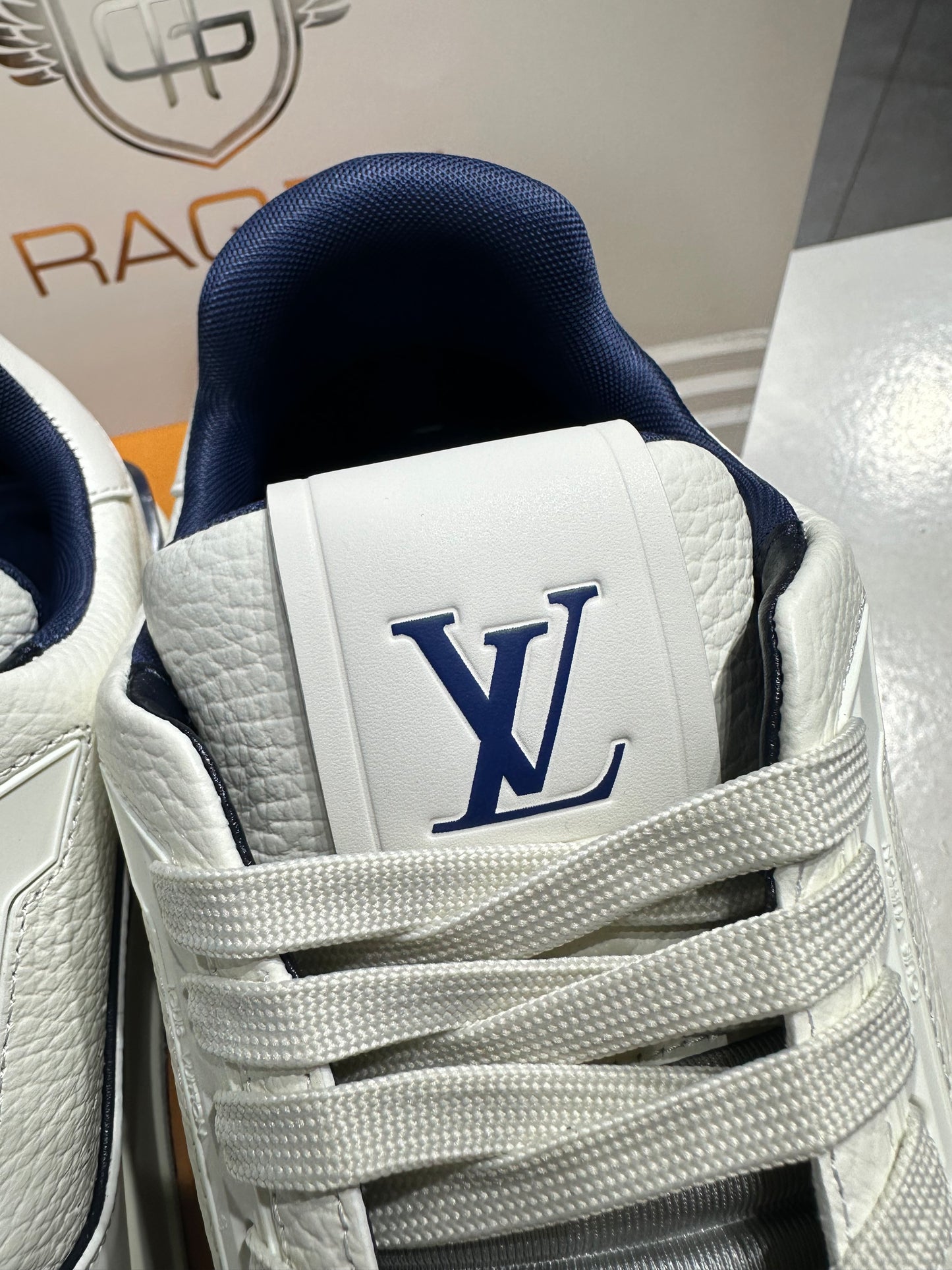 Louis Vuitton Trainer #54 Signature White Marine