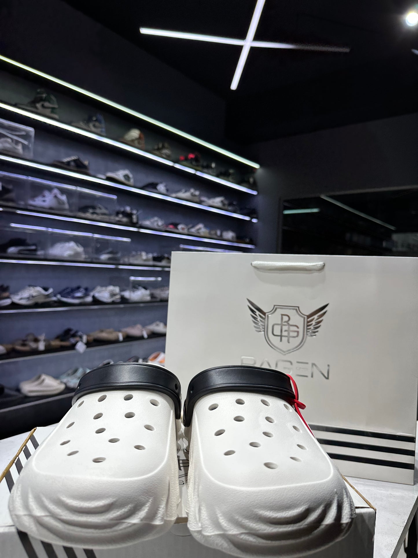 Clogs white